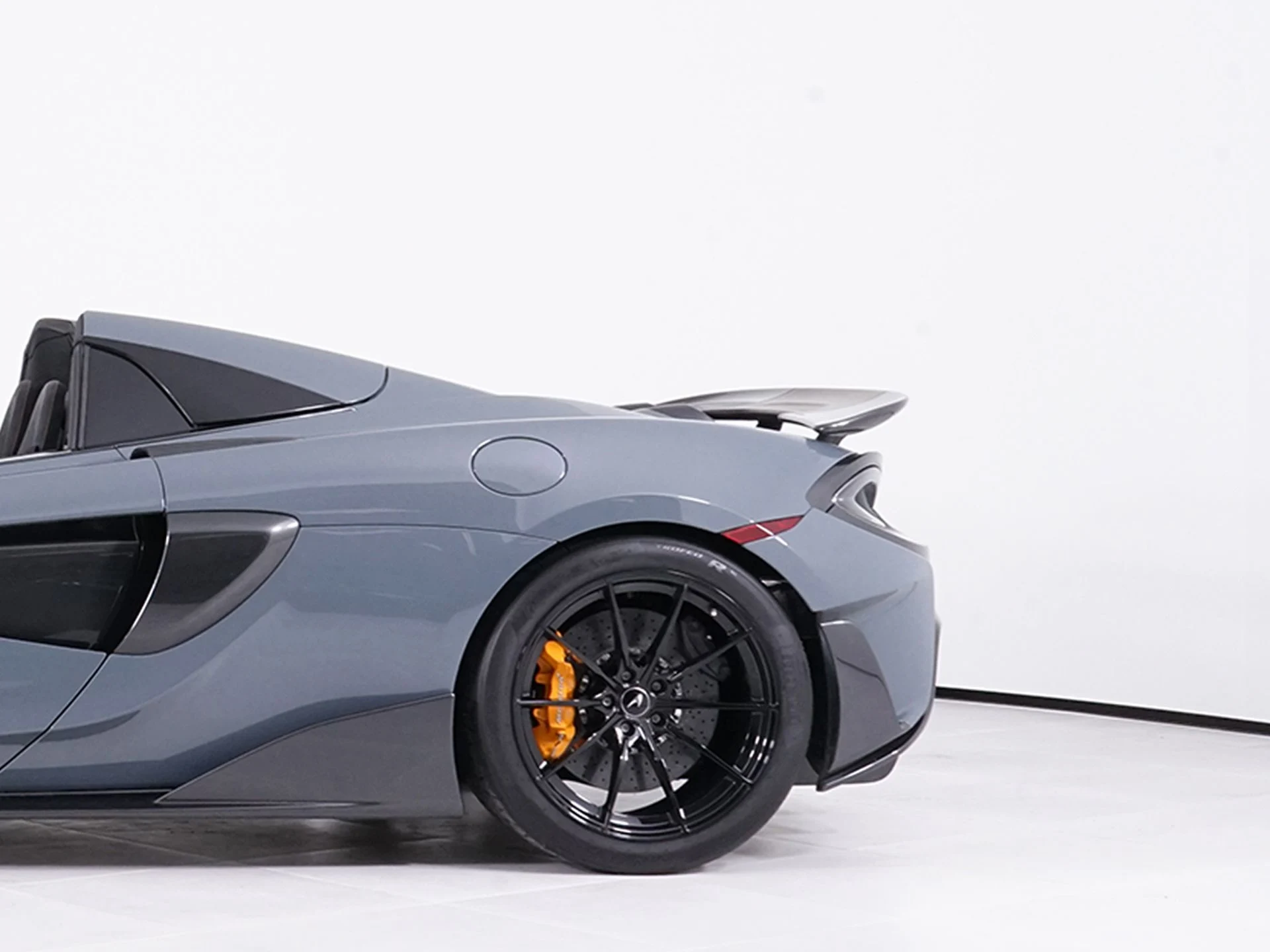 mph013_882839664_130efe8a8797b5463b60df940385595ax_b3e406f3fa