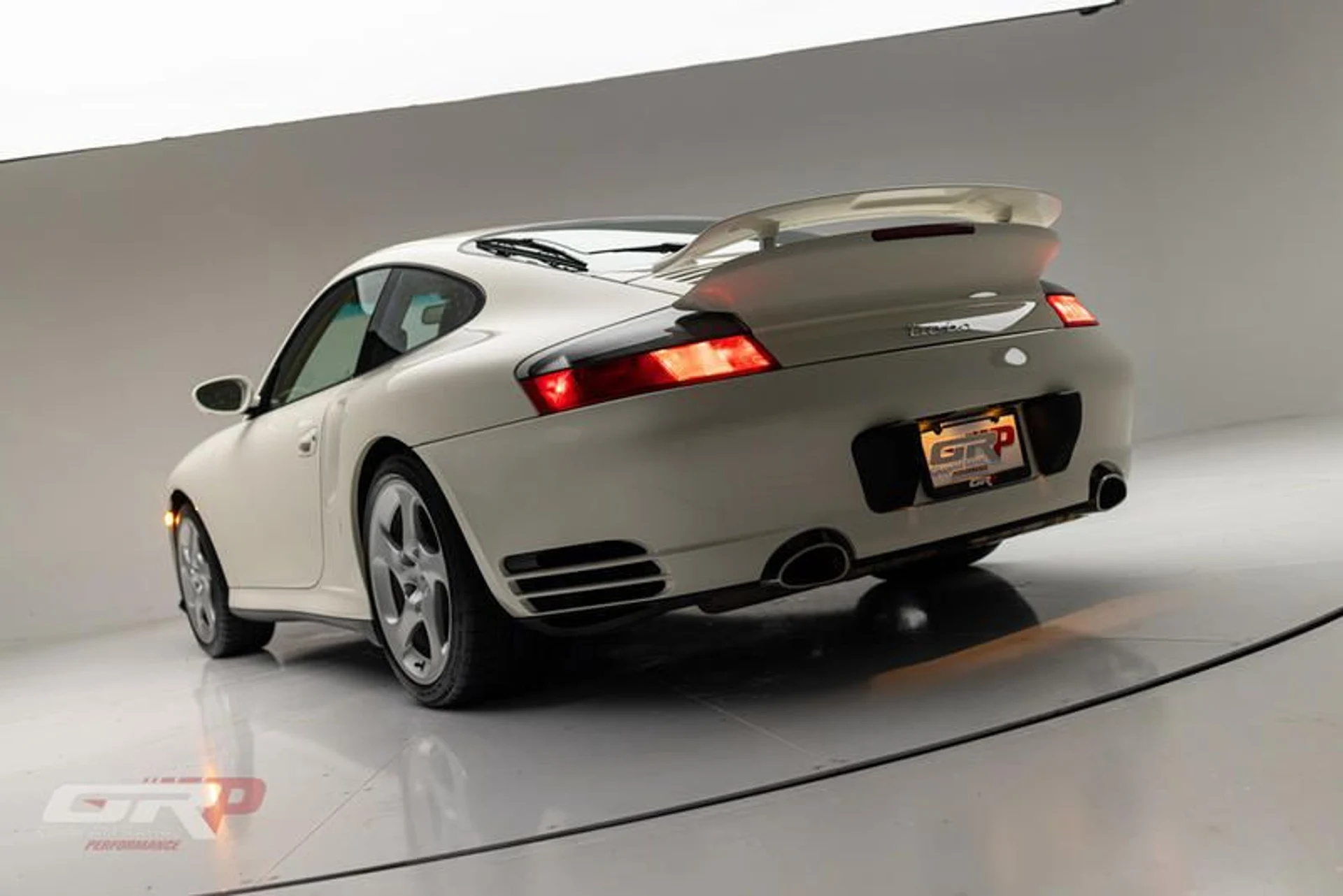 mph013_890901490_8_ED_7_E2_DF_0_DC_1_415_A_B23_F_B1_D1_F45_D6302_668896d539