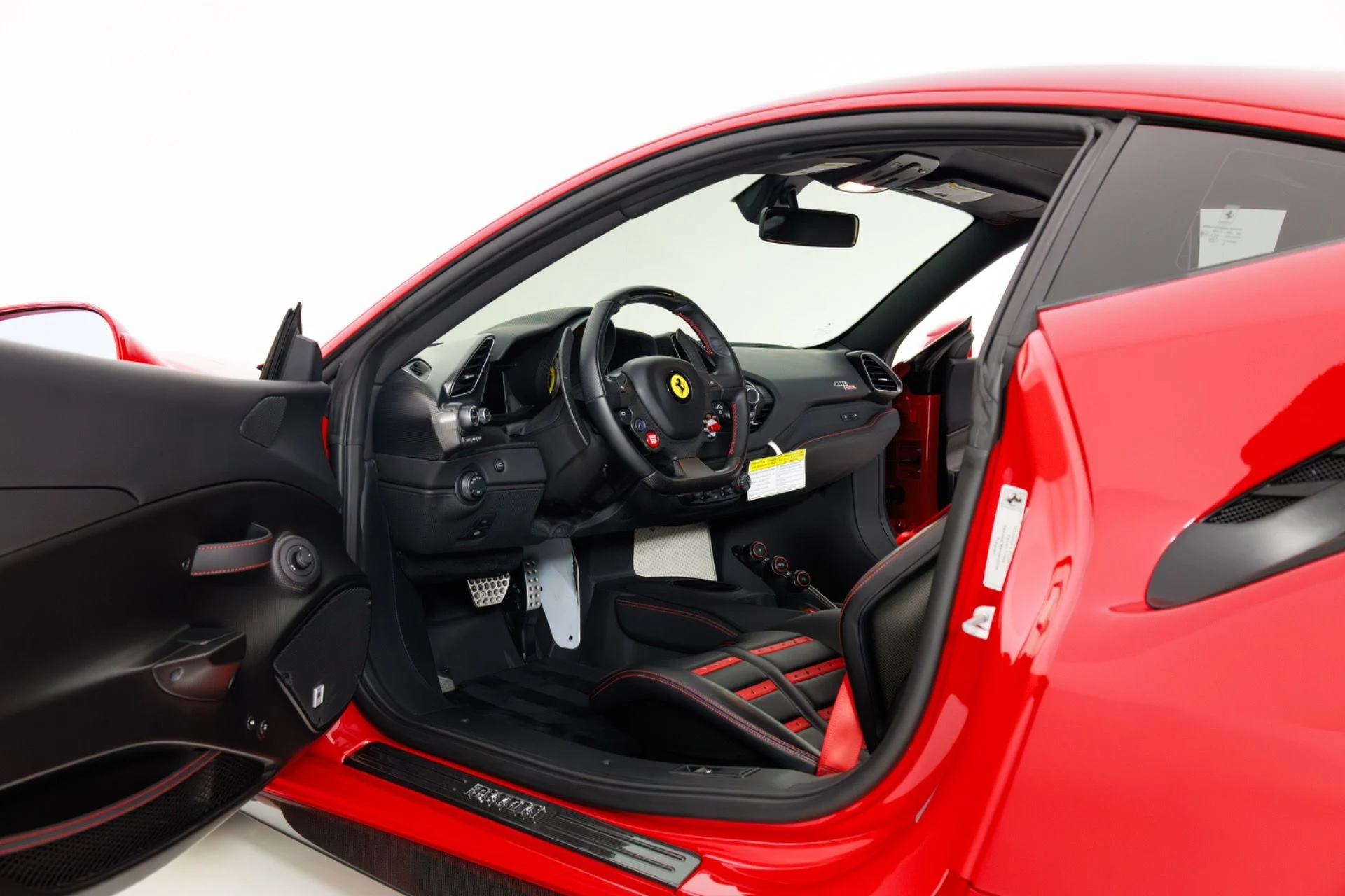 mph013_896457710_Used_2019_Ferrari_488_Pista_1780072971_48c4a39ed6