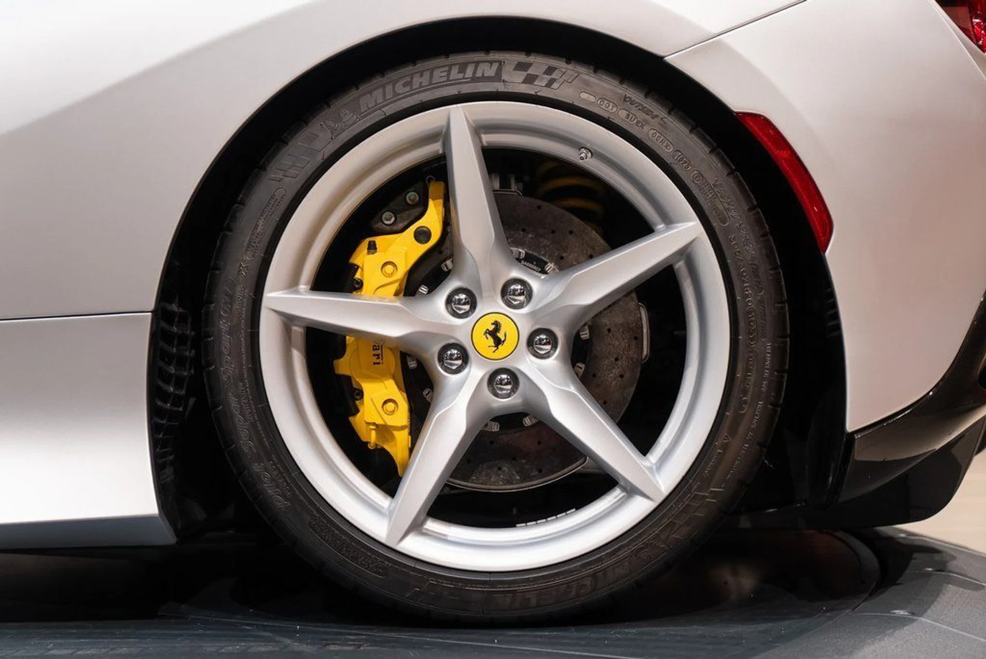 mph013_897411480_ab6f668c806db9f7395fa8c67c85d96d_099ab319df