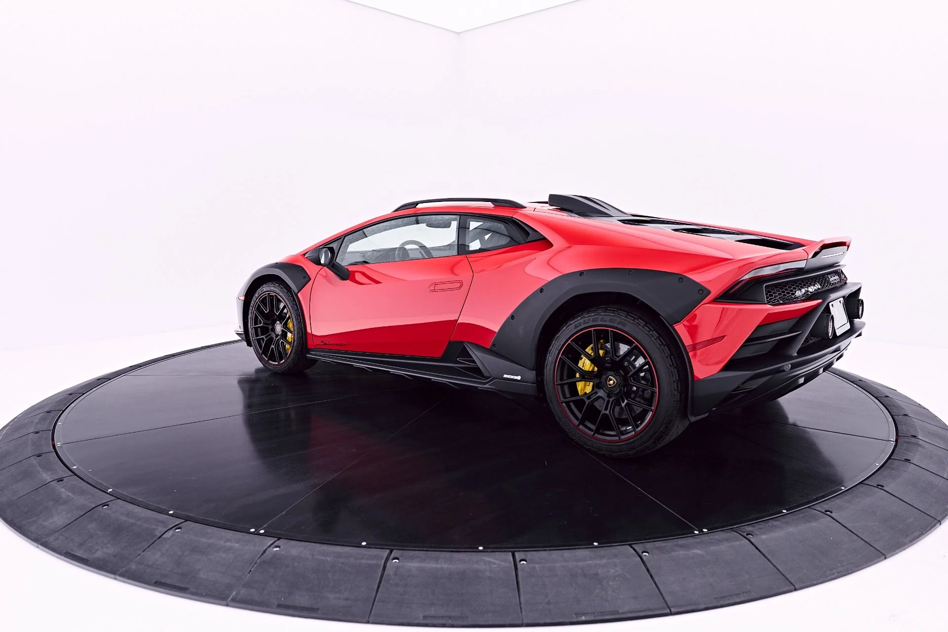 mph013_897665577_Used_2023_Lamborghini_Huracan_Sterrato_Base_1782841487_1ada652d72