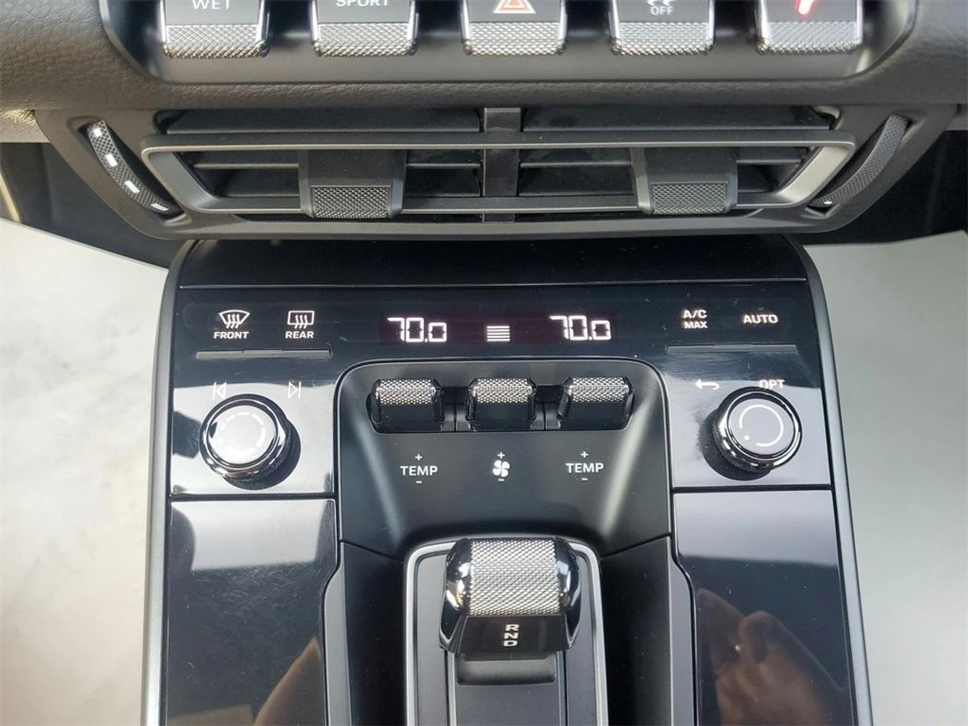 mph013_901921879_h_S_638n_Qz_C_p_Sr_Avwg29hu_Iyd7_I_44f333bdd4