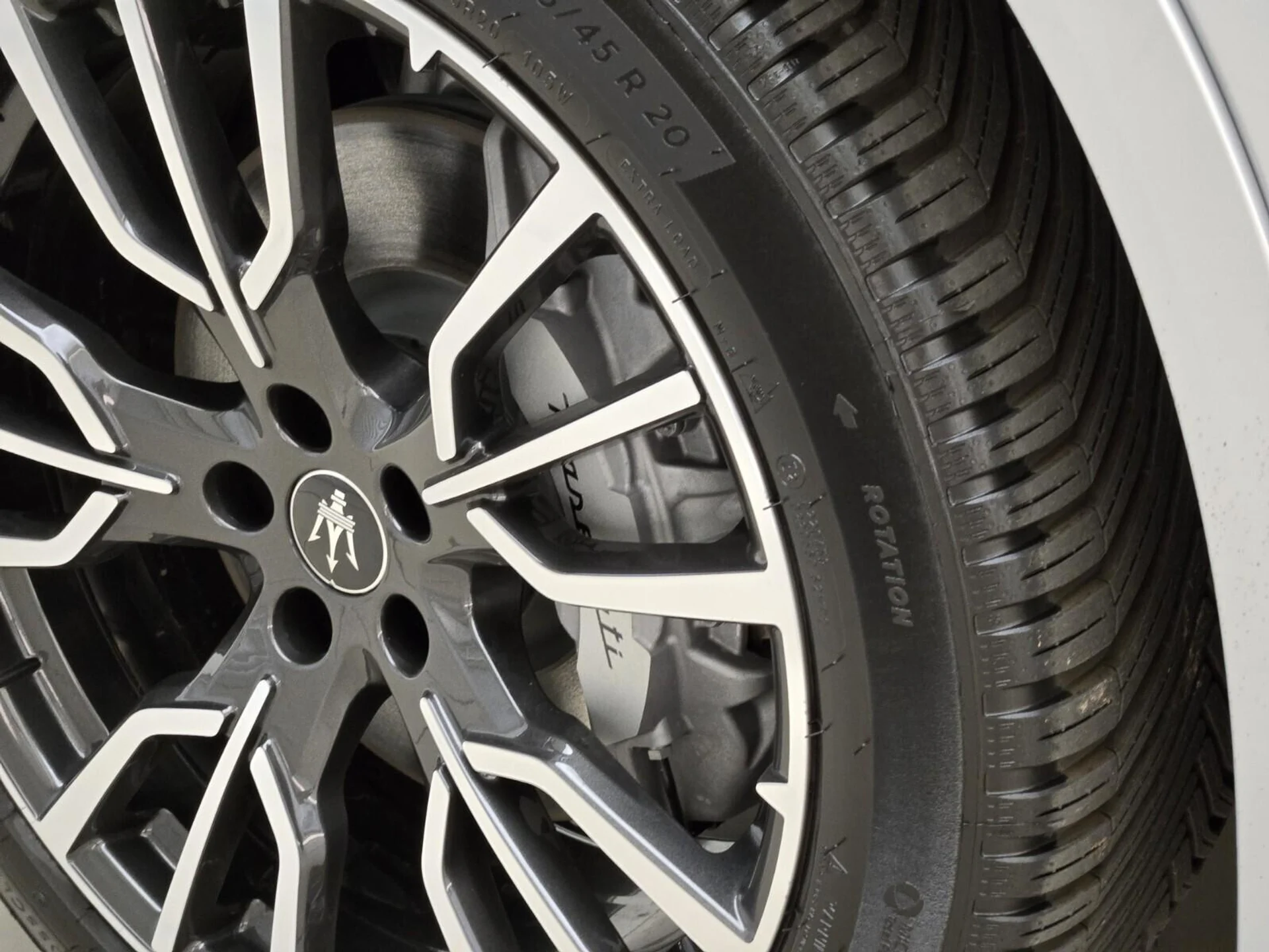 mph013_904661766_New_2024_Maserati_Grecale_GT_1753161387_8d156508de