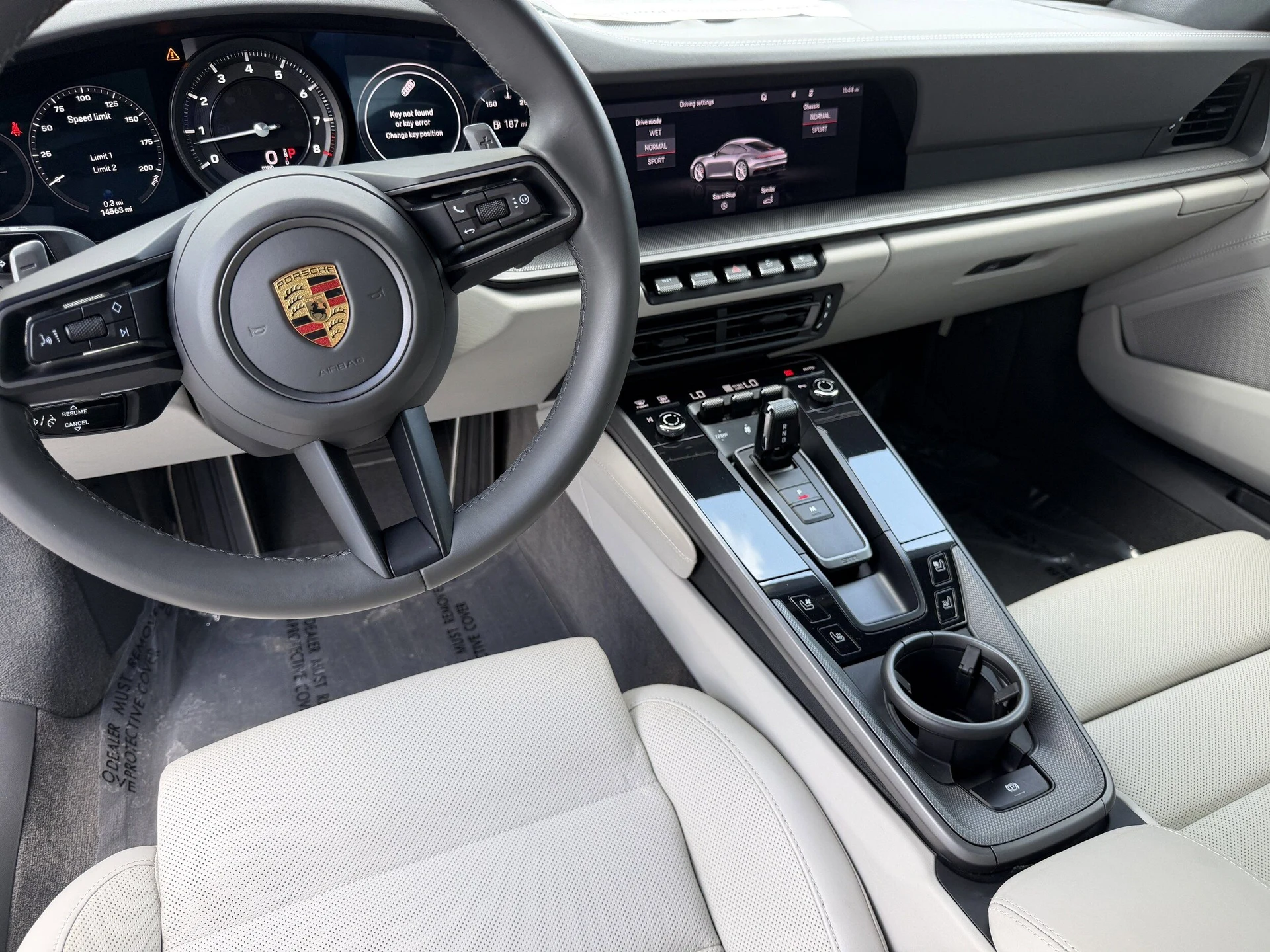 mph013_90715349_85b967dfa29dbc65737dbc330bb51335x_4b188deac6