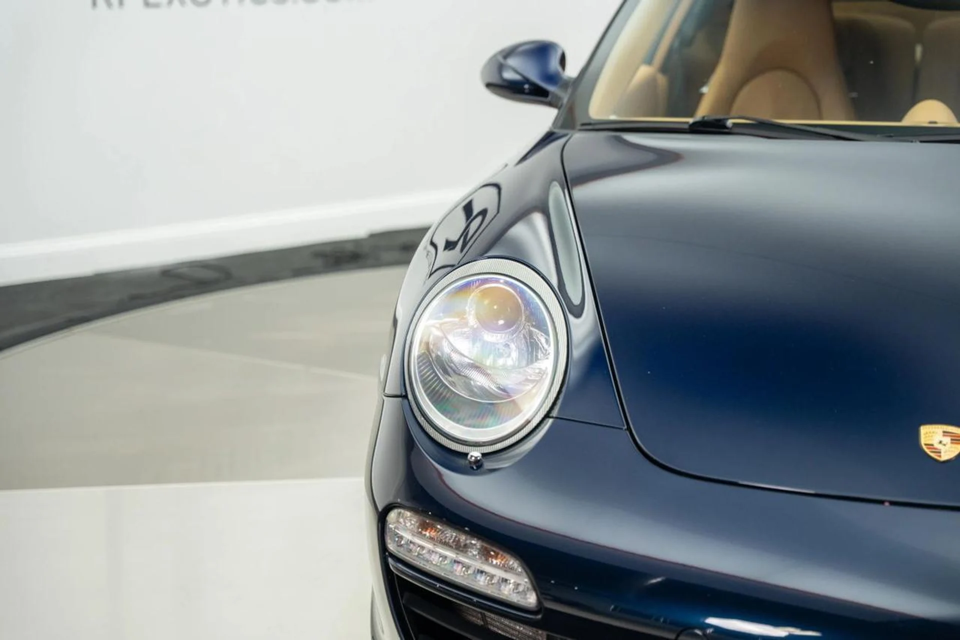 mph013_910861921_5c54bd359cf20e25f0c66746e9336c5d_e115c789ec