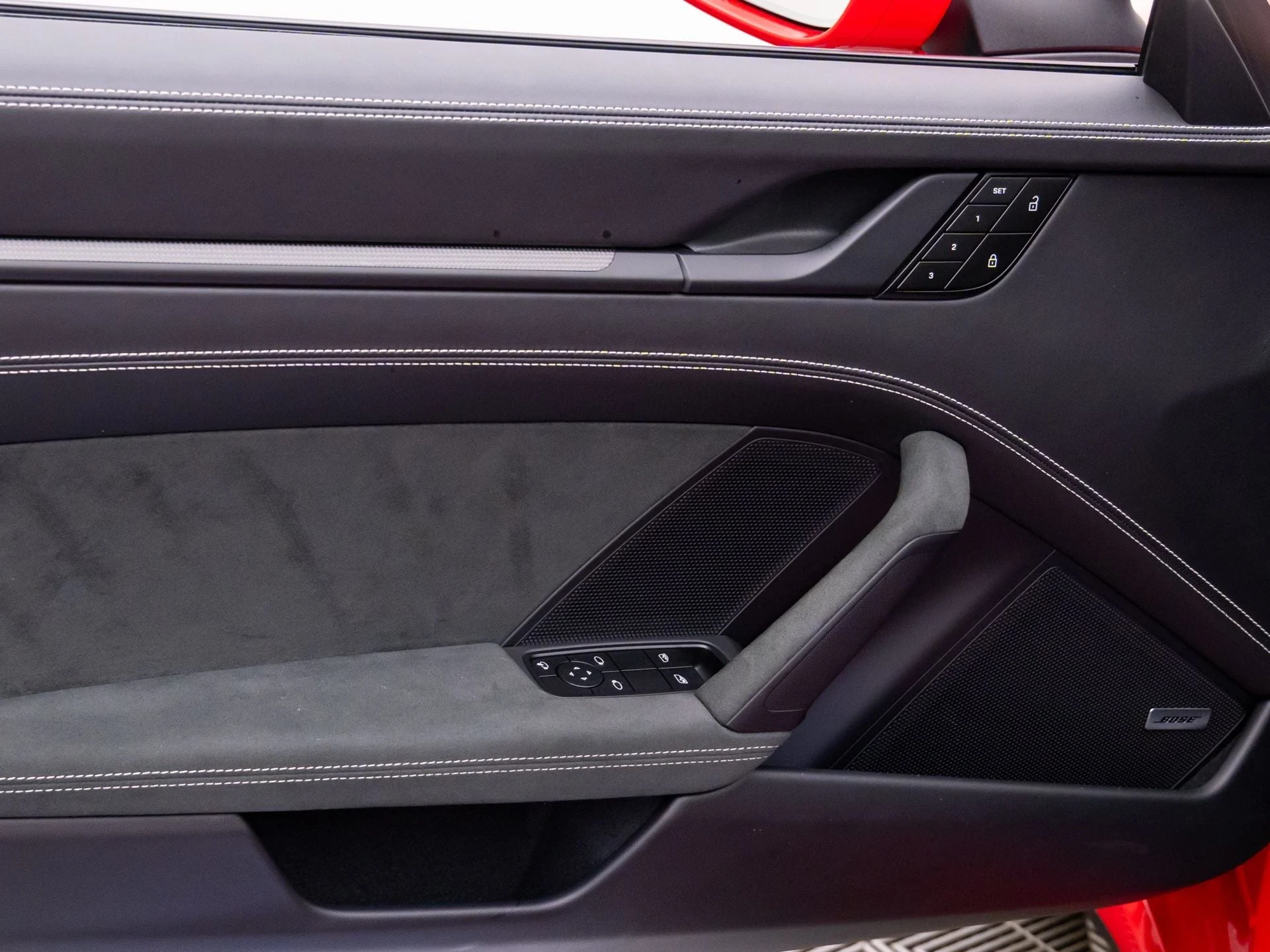 mph013_920576719_d0251eec2eb1d06c5288c1736f77fc80x_8127ac9932