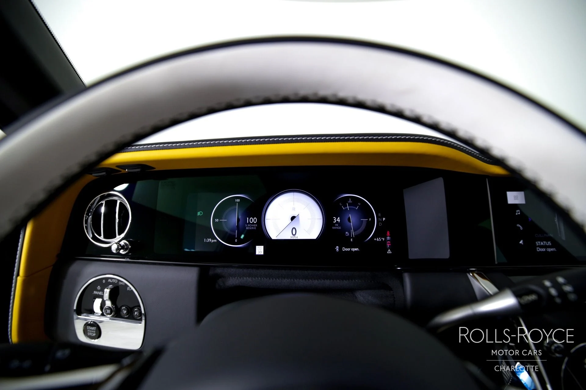 mph013_922167240_Used_2025_Rolls_Royce_Cullinan_1746196138_6b4dea1df7