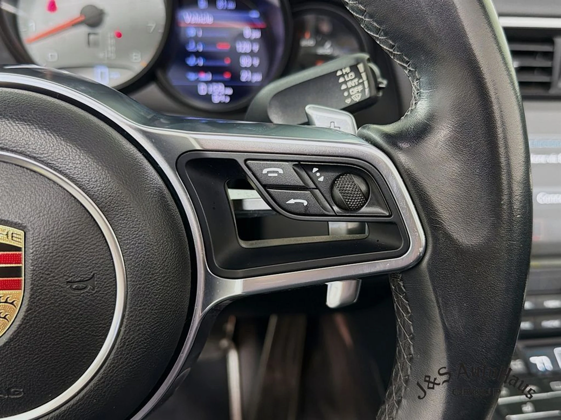 mph013_92491063_ne34me7y08lf9wu7v1w7qrgcbs2w_5de22bc0dc