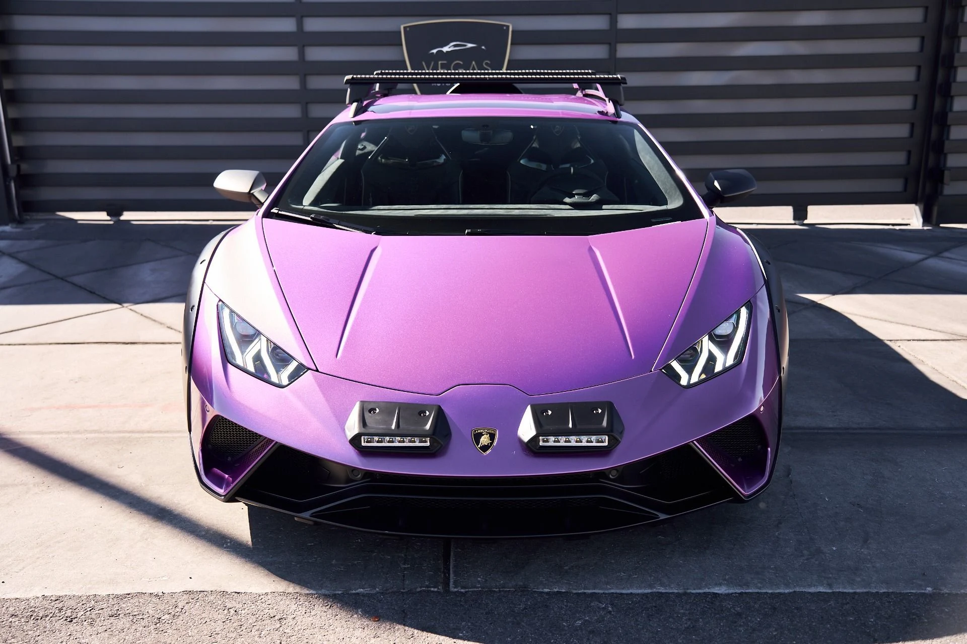 mph013_925397605_Used_2024_Lamborghini_Huracan_Sterrato_Base_1760828429_69440cb665