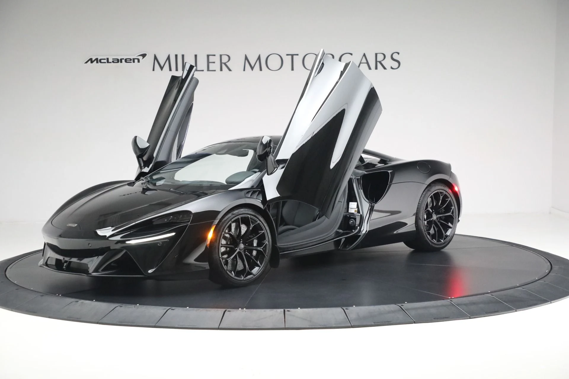 mph013_927801283_Used_2025_Mc_Laren_Artura_Tech_Lux_e01bd6aa83