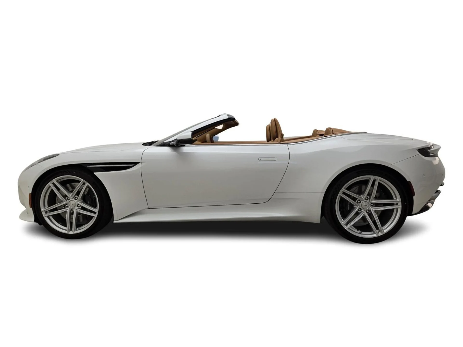mph013_936320653_New_2026_Aston_Martin_DB_12_Volante_1771740421_f671b1e05d