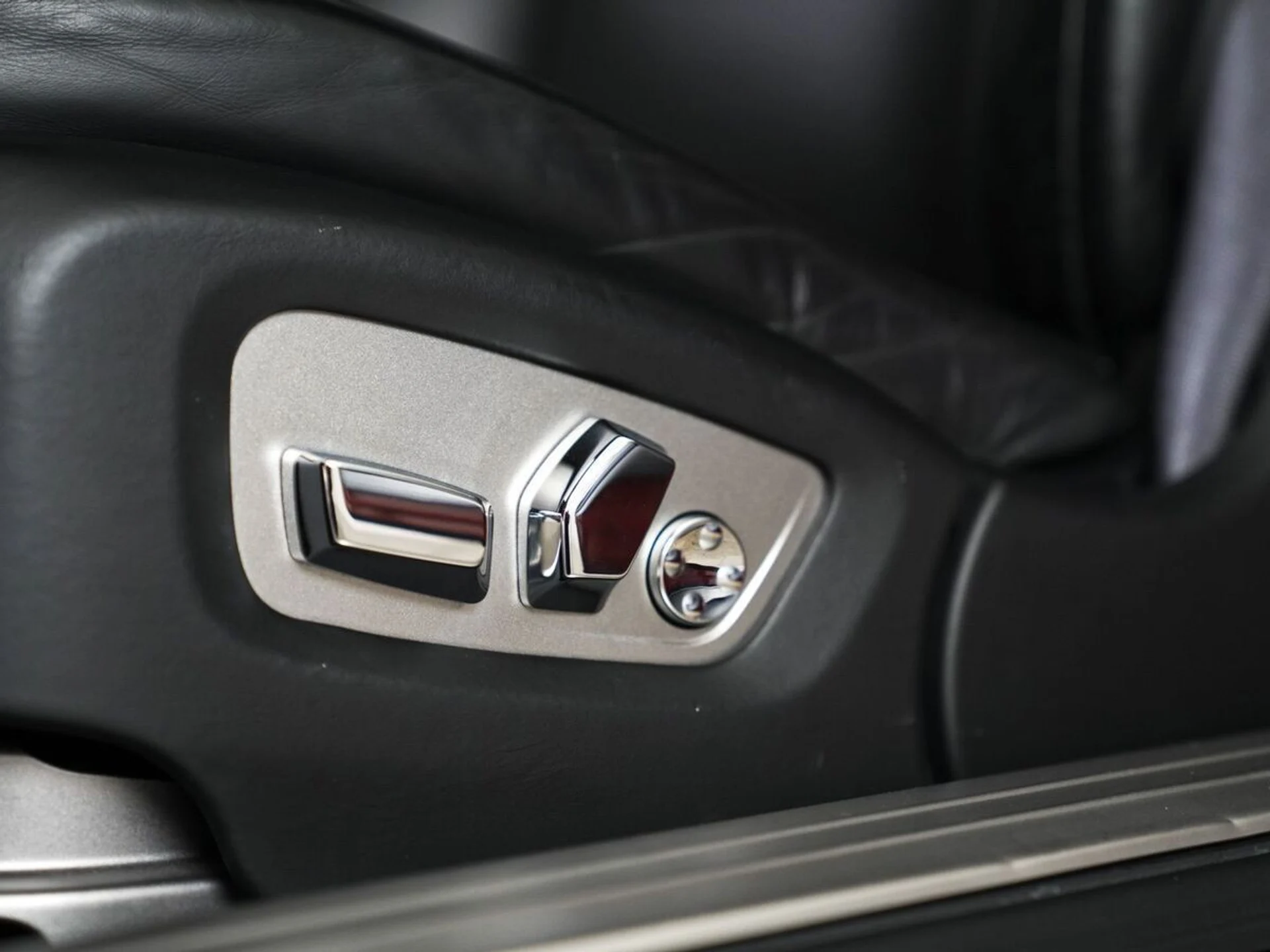 mph013_936581038_71linuazo29ep30um8pekodge4ne_c6db0eb01d