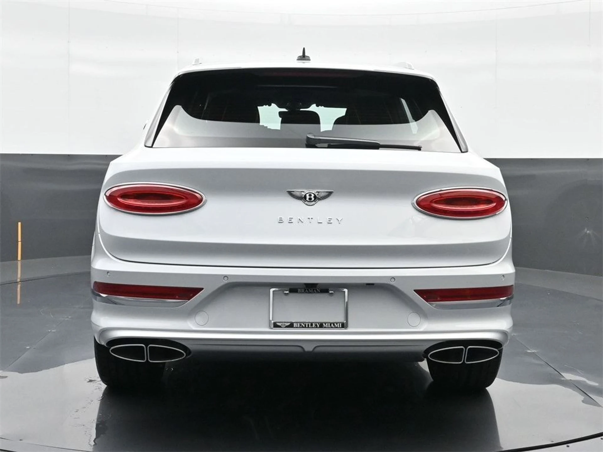 mph013_941778407_8945655393d35a087a69b8fa227deab2x_3b1616ad5e