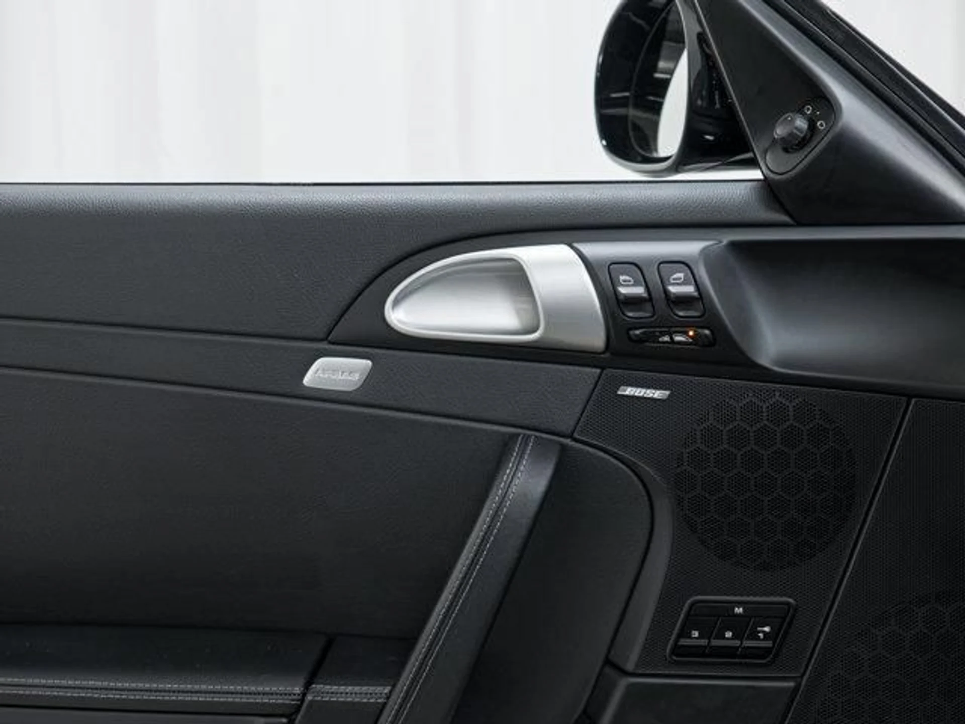 mph013_952773594_Tklikk_RGG_Wzi_Cljo_Y8zd_Pwj_I_Yh_M_b9e7f2985a