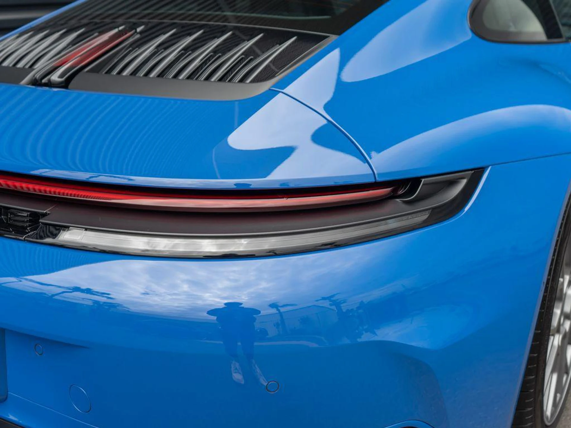 mph013_954182488_FS_Fv_Bi_RXAW_Mzq_G9e_XB_2h_NUA_Pm_E_e28bfa7c2c