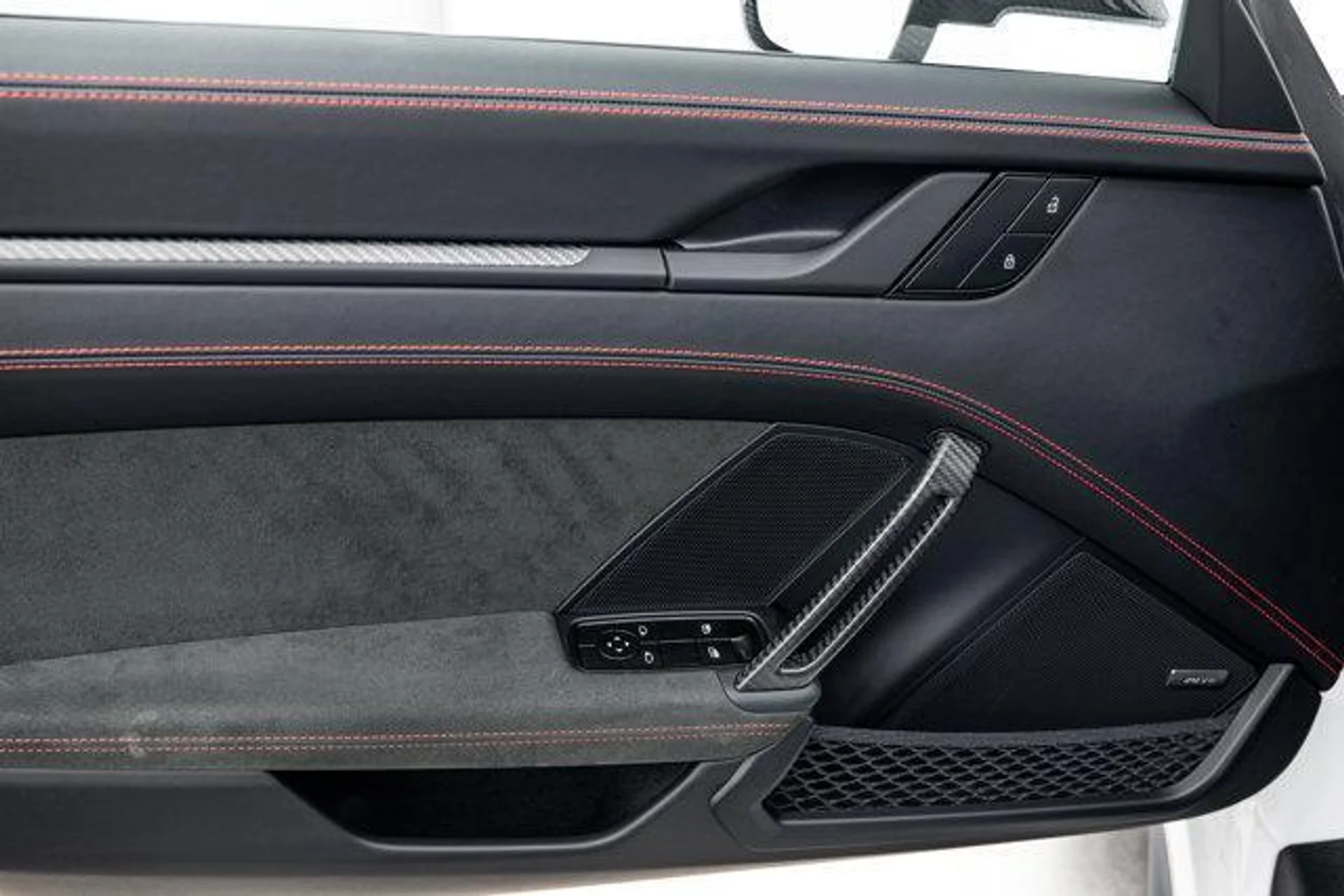 mph013_956702776_1_Wvi_Zw_L6_N_Qe_Mxc_HXV_Fq_Ih_u8_Wt8_0ef46f756e