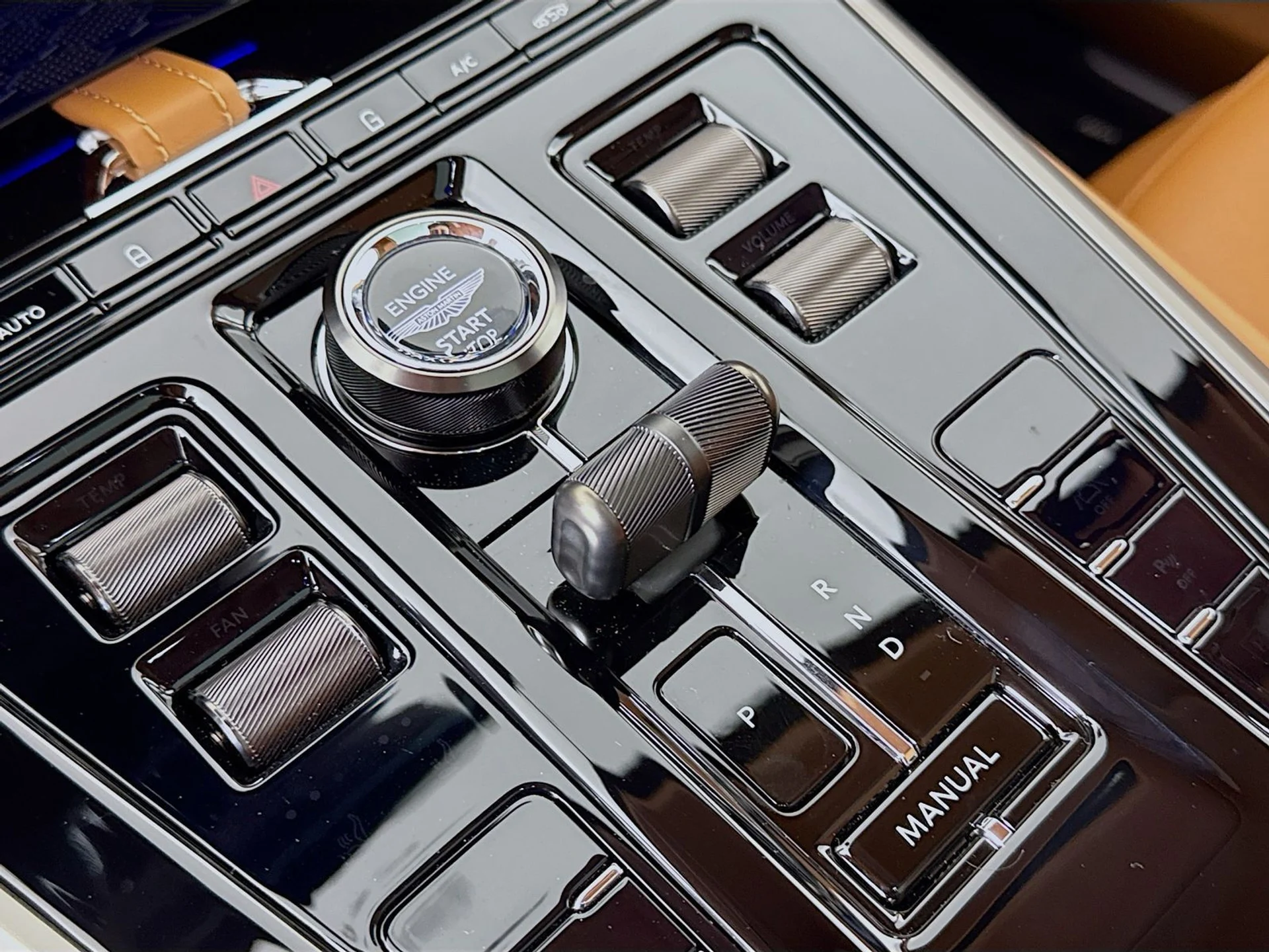 mph013_957478394_36e3d404a9b257cfc3bb6312d270bcdfx_e7ac456a55