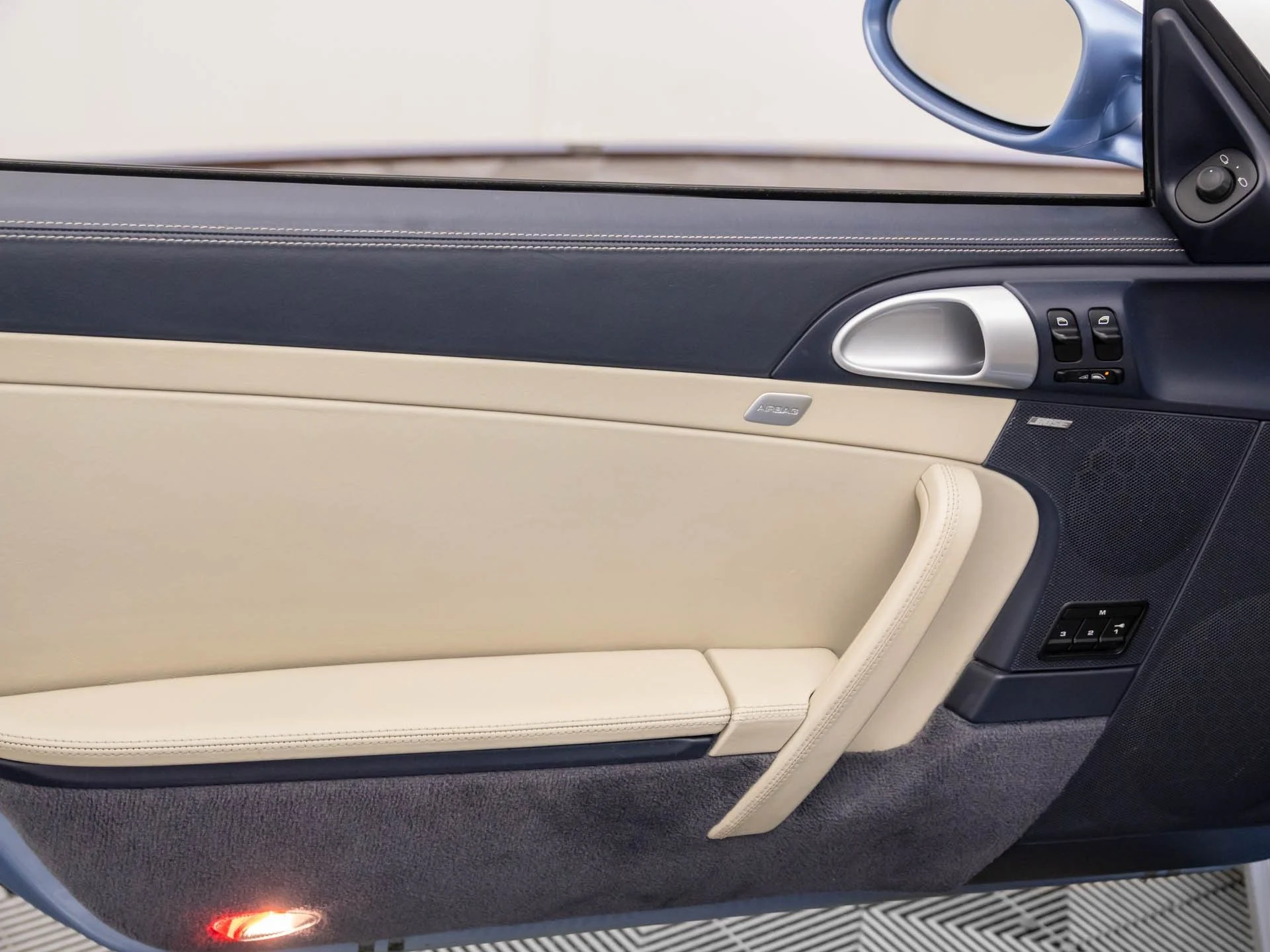 mph013_966032872_6f05e0664de24e0bec5bafa95f5f72a3x_99fcd7d9f9