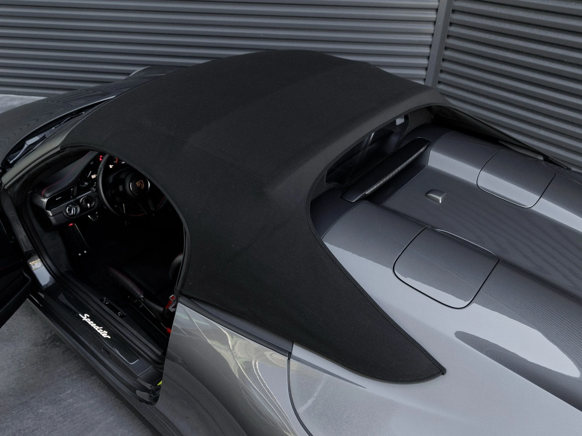 mph013_967454402_14_d6a8f48b9d