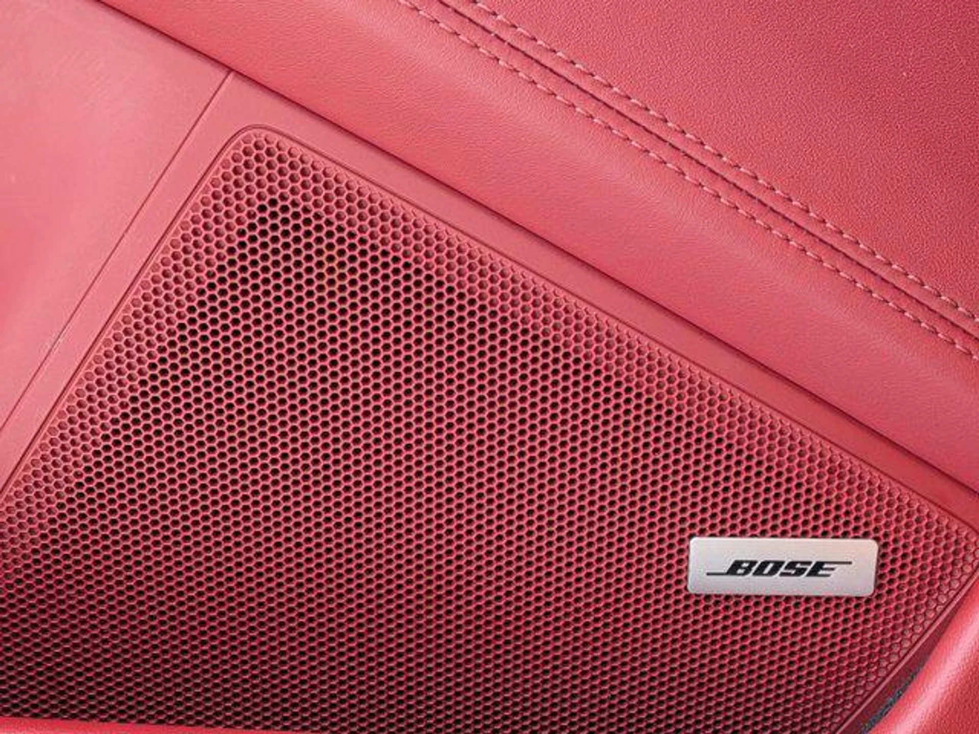 mph013_969980916_7k_O2_Di_QU_42u_JU_Tt_Saf2_Voo6o_NHM_ffe5d328bb