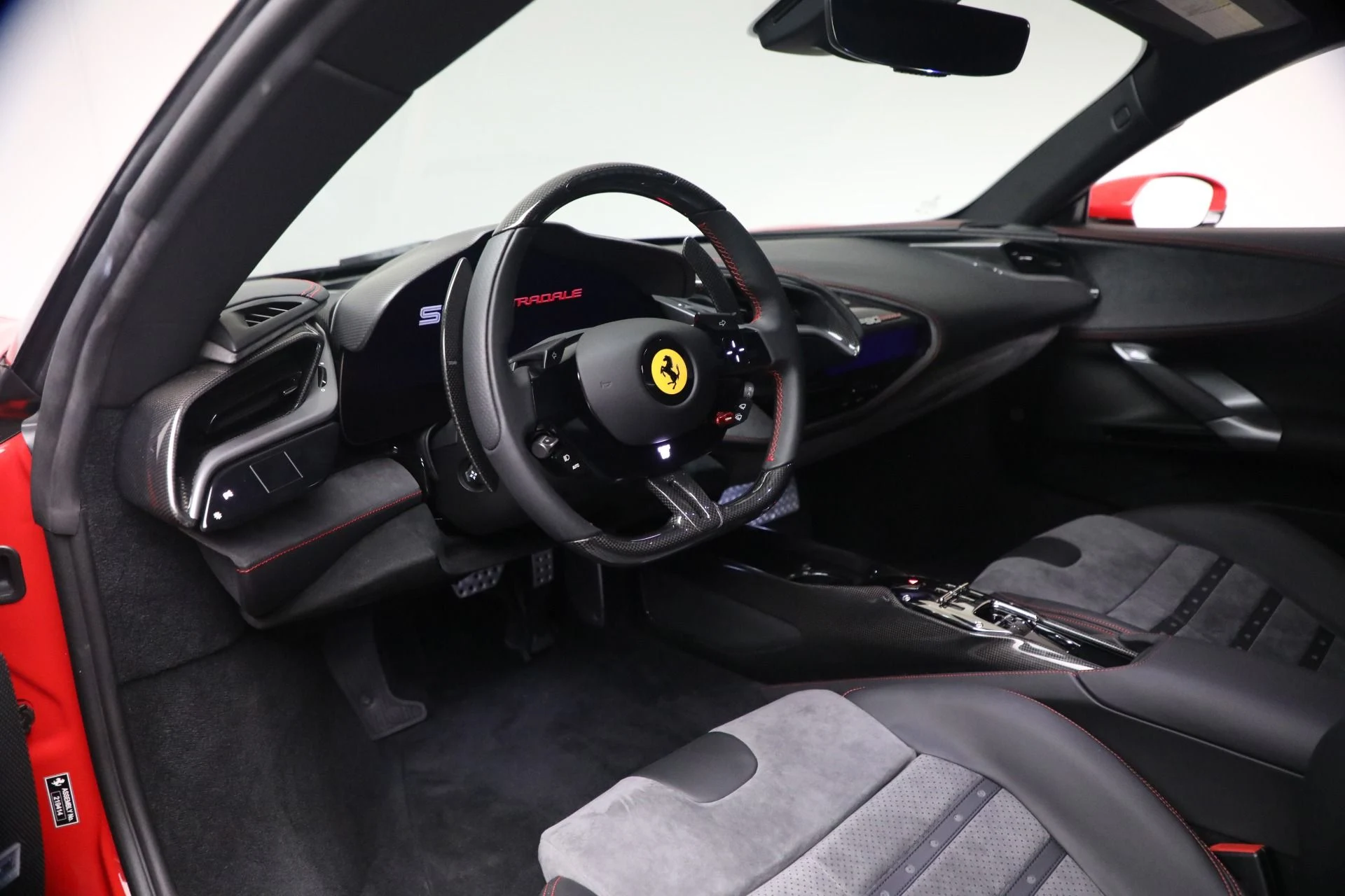 mph013_970504285_Used_2023_Ferrari_SF_90_Stradale_1787320276_7470b38aec
