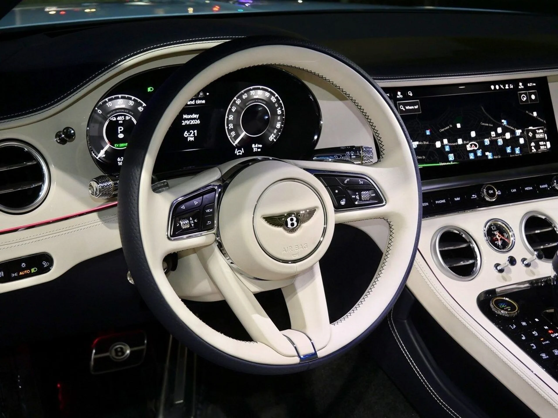 mph013_972457684_defbdac6bcb66ef3230335bce6222b7fx_41a69b95ab