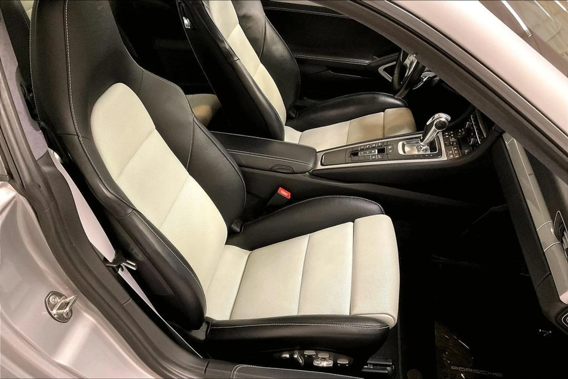 mph013_975027569_498ced0d0c2412a568f4d2f27620b2a0x_2210a8513a