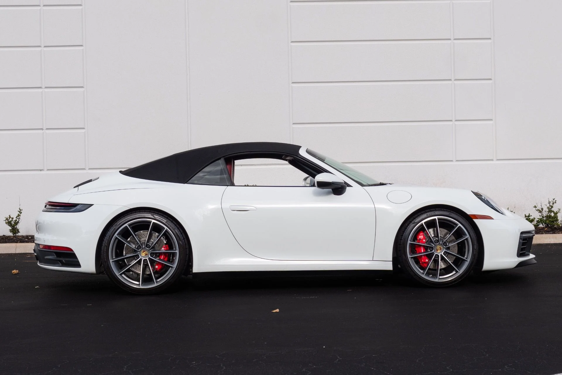 mph013_975259005_Used_2020_Porsche_911_Carrera_S_1779851451_fe27029b8d