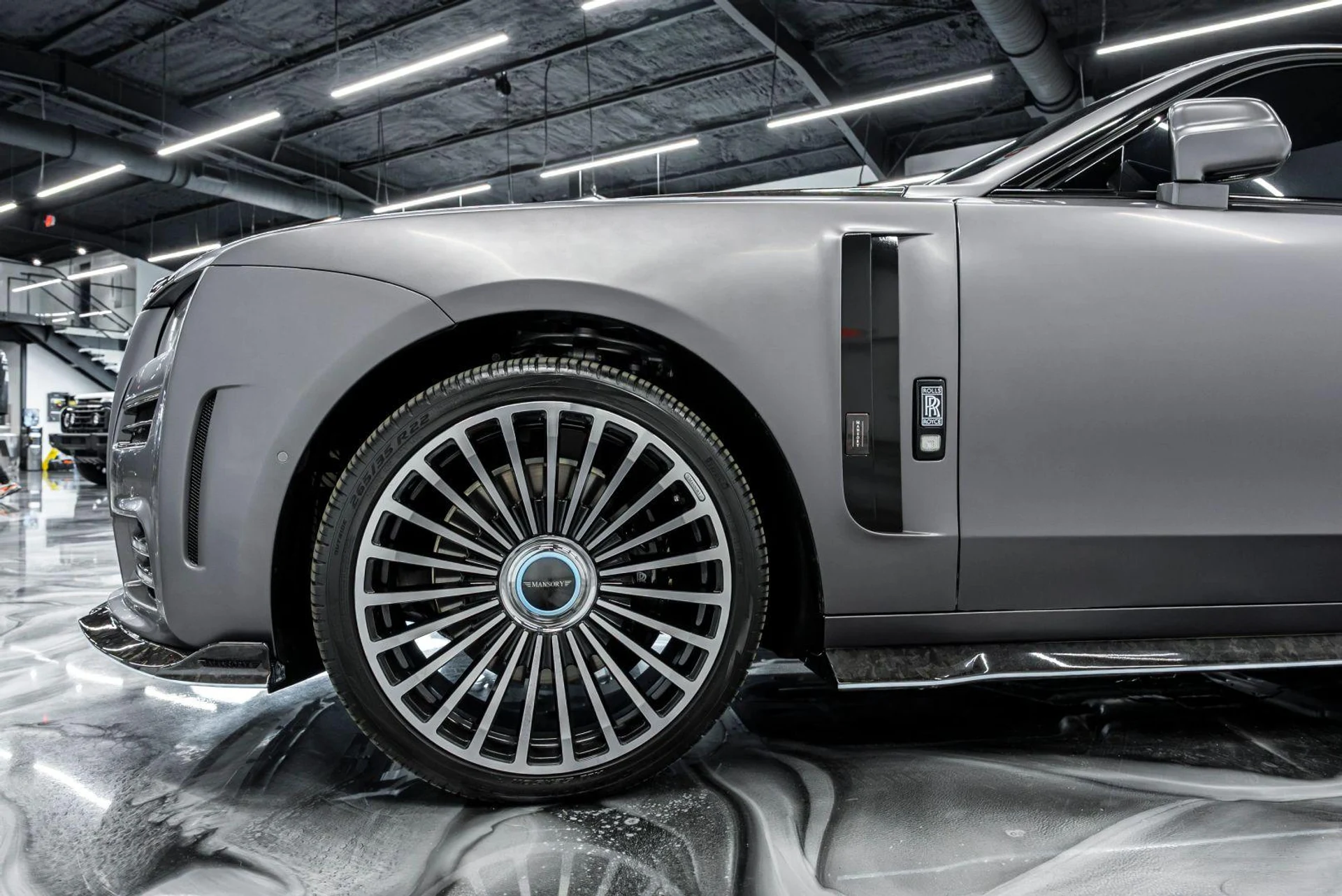 mph013_977151718_Used_2022_Rolls_Royce_Ghost_Sedan_4_D_1783500937_3b7a63da23