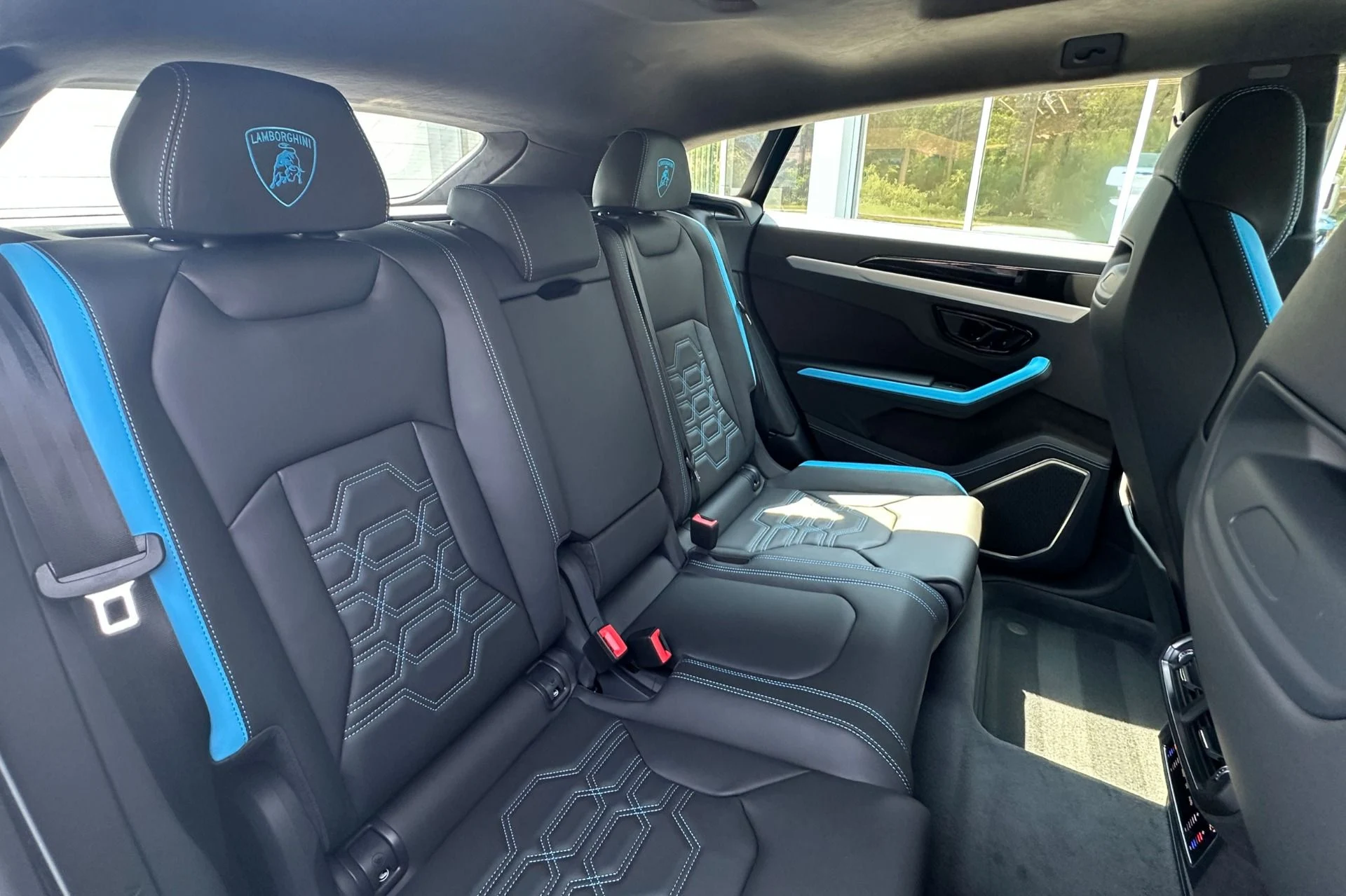 mph013_980090769_New_2026_Lamborghini_Urus_SE_1782998768_e827caae97