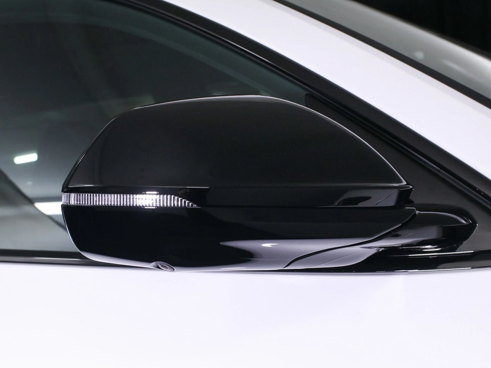 mph013_98203822_New_2025_Lamborghini_Urus_SE_1760068344_b35a2e4920