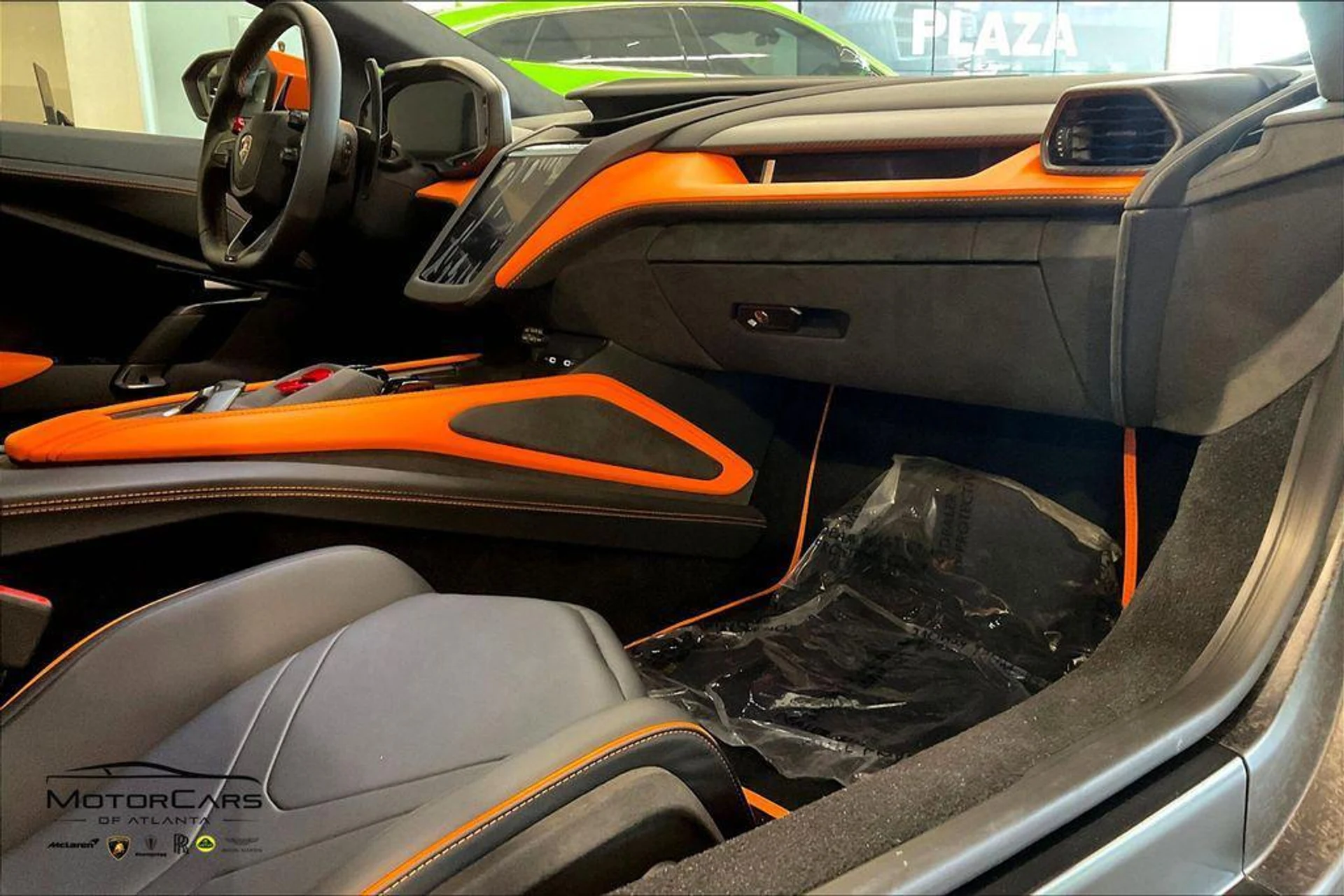 mph013_984632696_Y_Kwf_A_Vxwvl_T6ml_R_Ray_Zc_Fx9if_P8_fa1d9b1b79