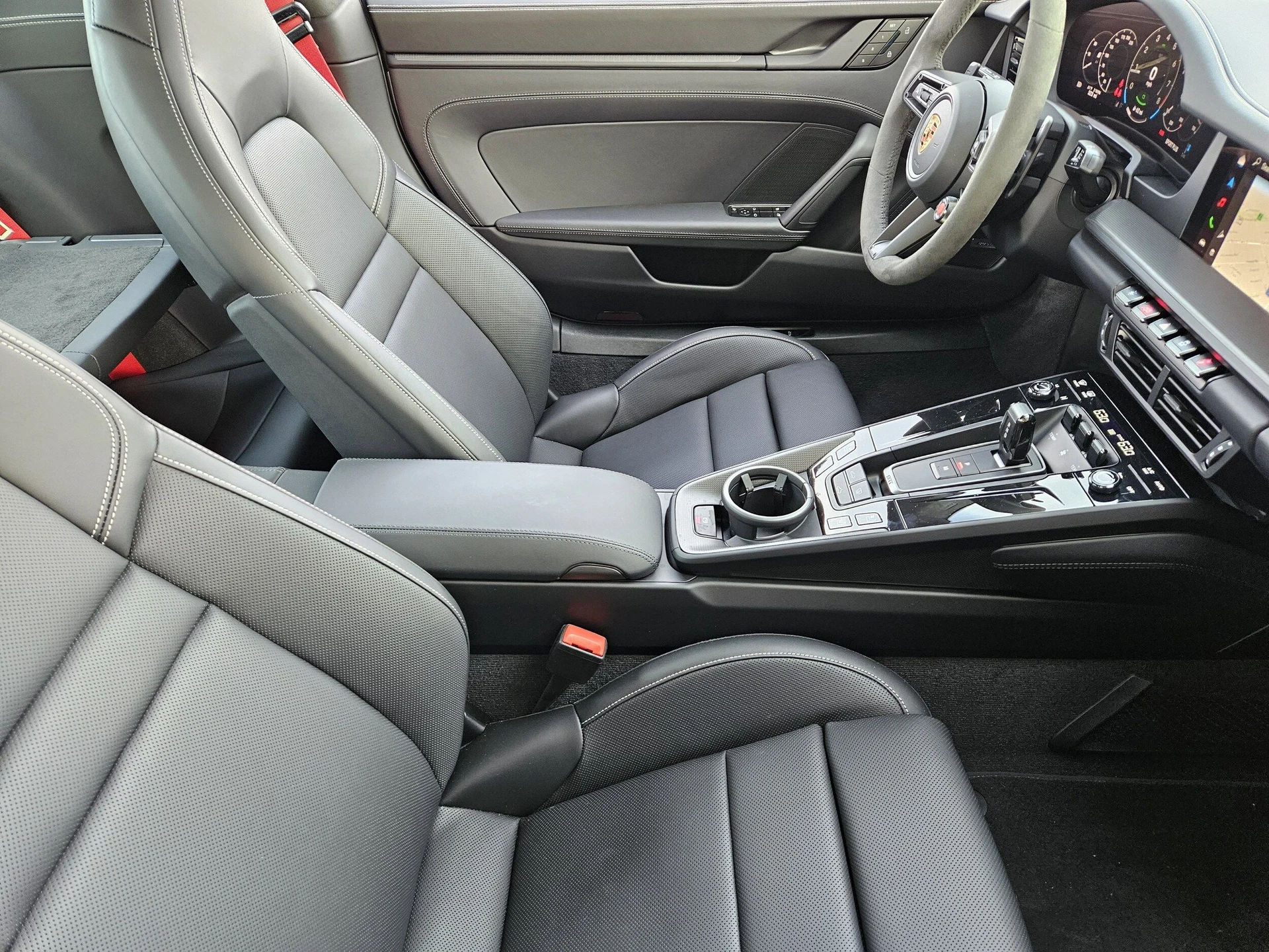 mph013_987600663_d4886e820bf5958035da23e1c18948d7x_d261dff7c2