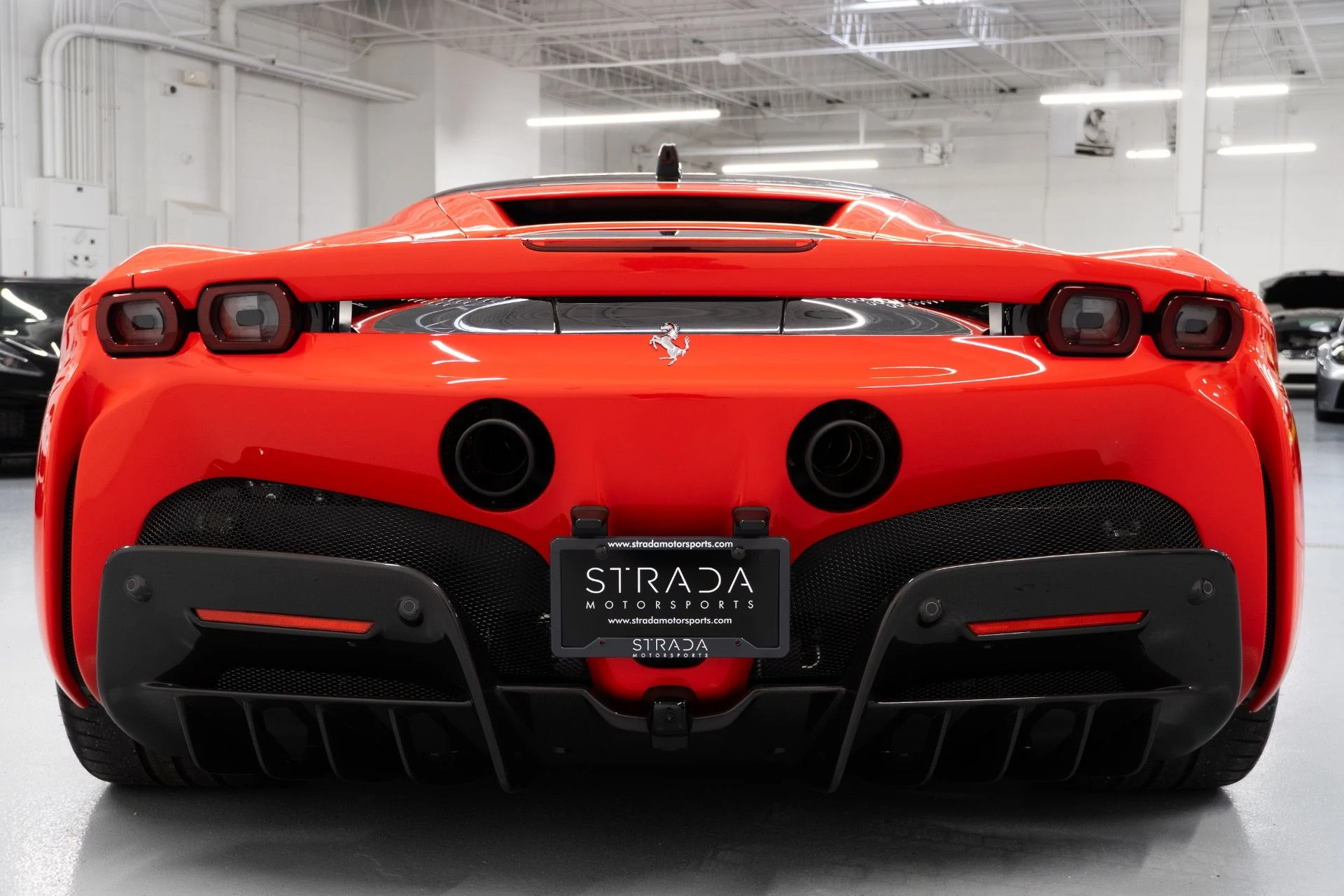 mph013_988299825_Used_2022_Ferrari_SF_90_Stradale_1736189178_3b68679186