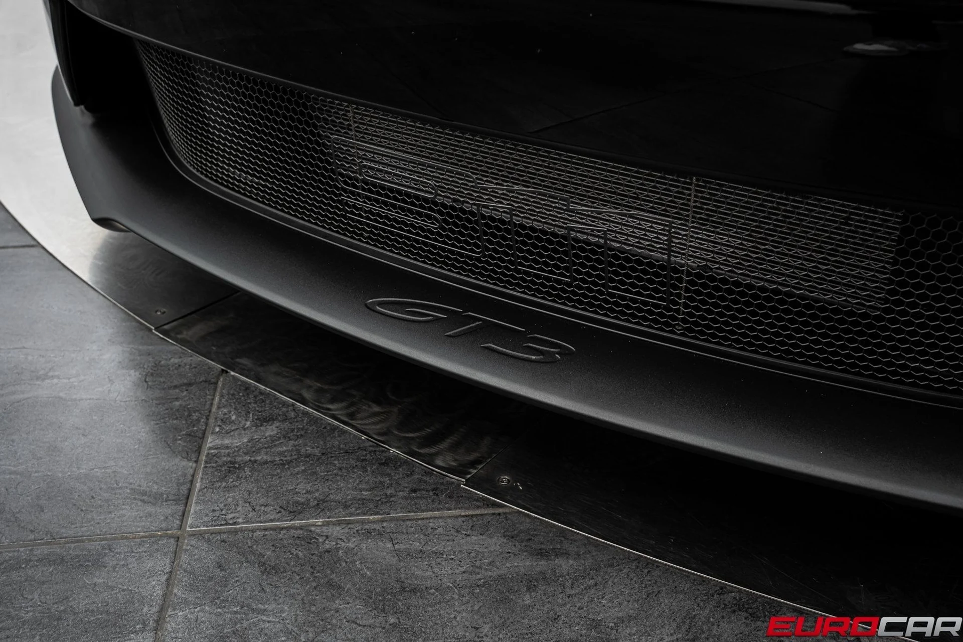 mph013_990804195_image_14_24558fe8ec