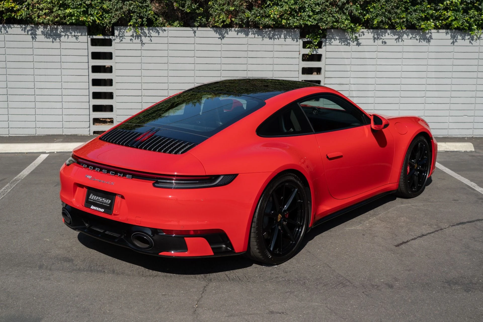 mph013_994054777_Used_2024_Porsche_911_Carrera_4_S_1755630543_ddeec45029