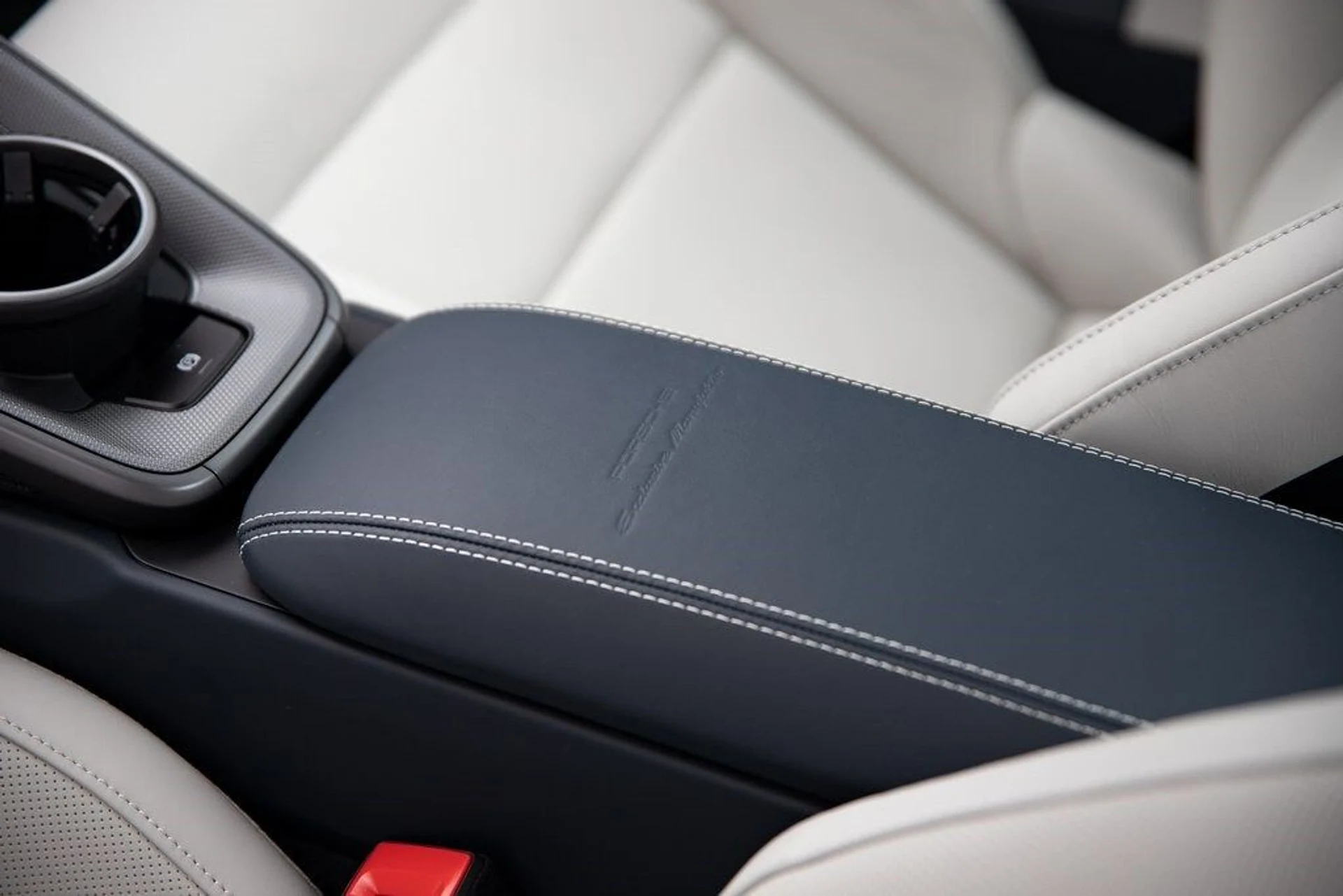 mph013_994583261_18e5179347390f90ae2fcb34708b2147x_460e5a61e4