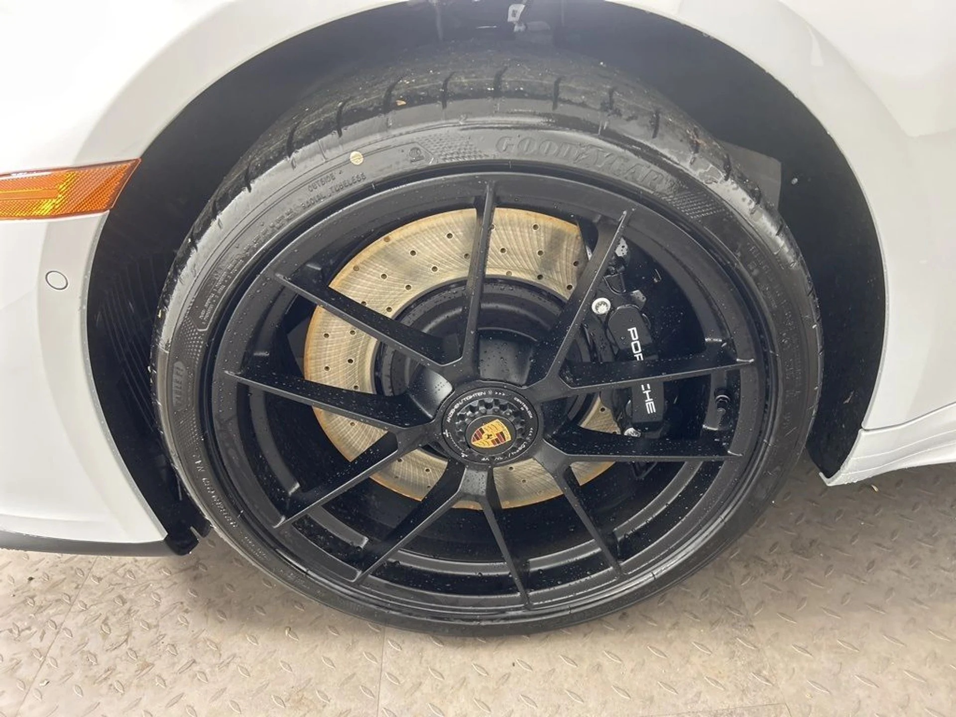 mph013_995537933_155fd725bf925d8e89f617cccfa6f59a_5b98987fc9