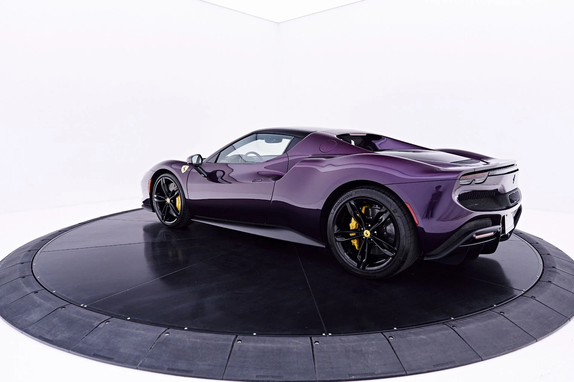 mph013_998456610_Used_2025_Ferrari_296_GTB_Base_1782869421_bbf16a0909