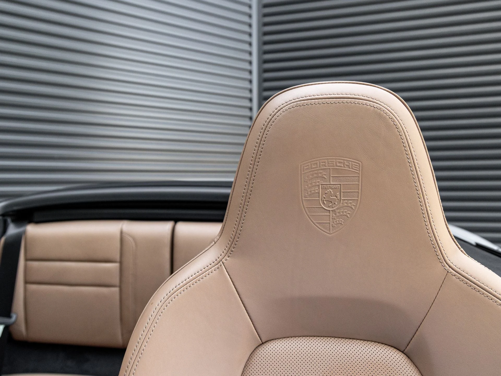 mph014_1001296060_15_3833a7ade7