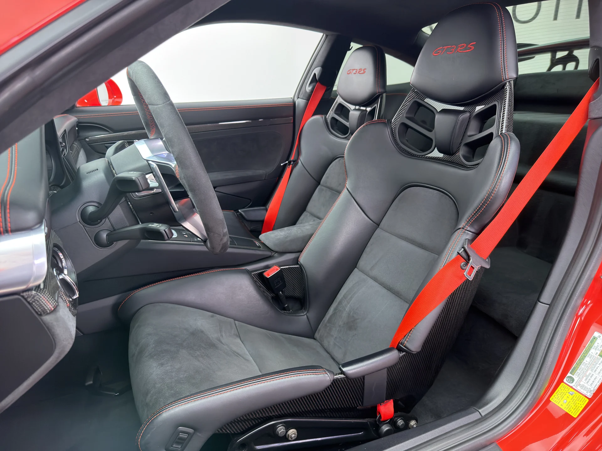 mph014_1007215938_RP_3905_interior_002_8d86ad11dc