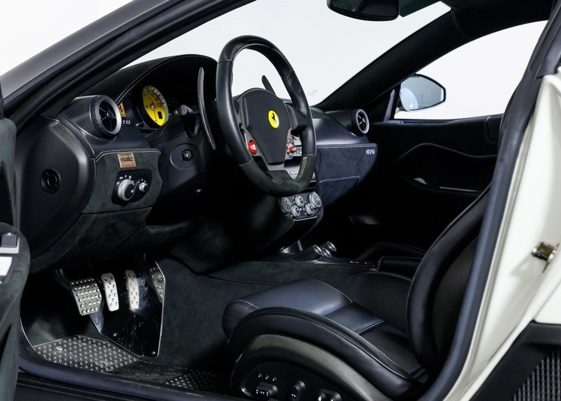 mph014_100983772_4758e0e24315b378e3554d01d972f4c3_ad8a2cd793