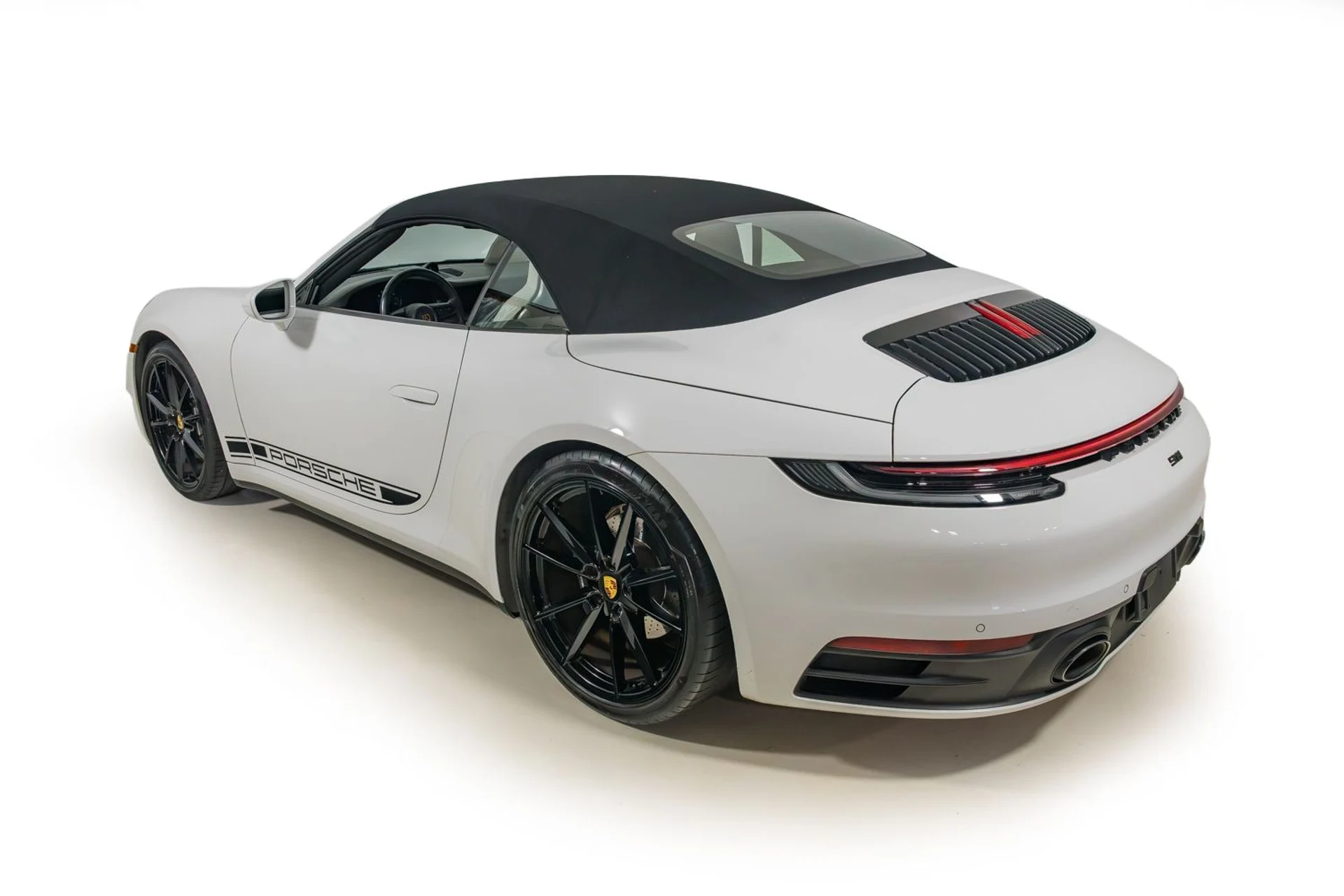 mph014_1013094357_a01f226c9c1b4d5a8eaa12e0bb4d9649_81840ab940