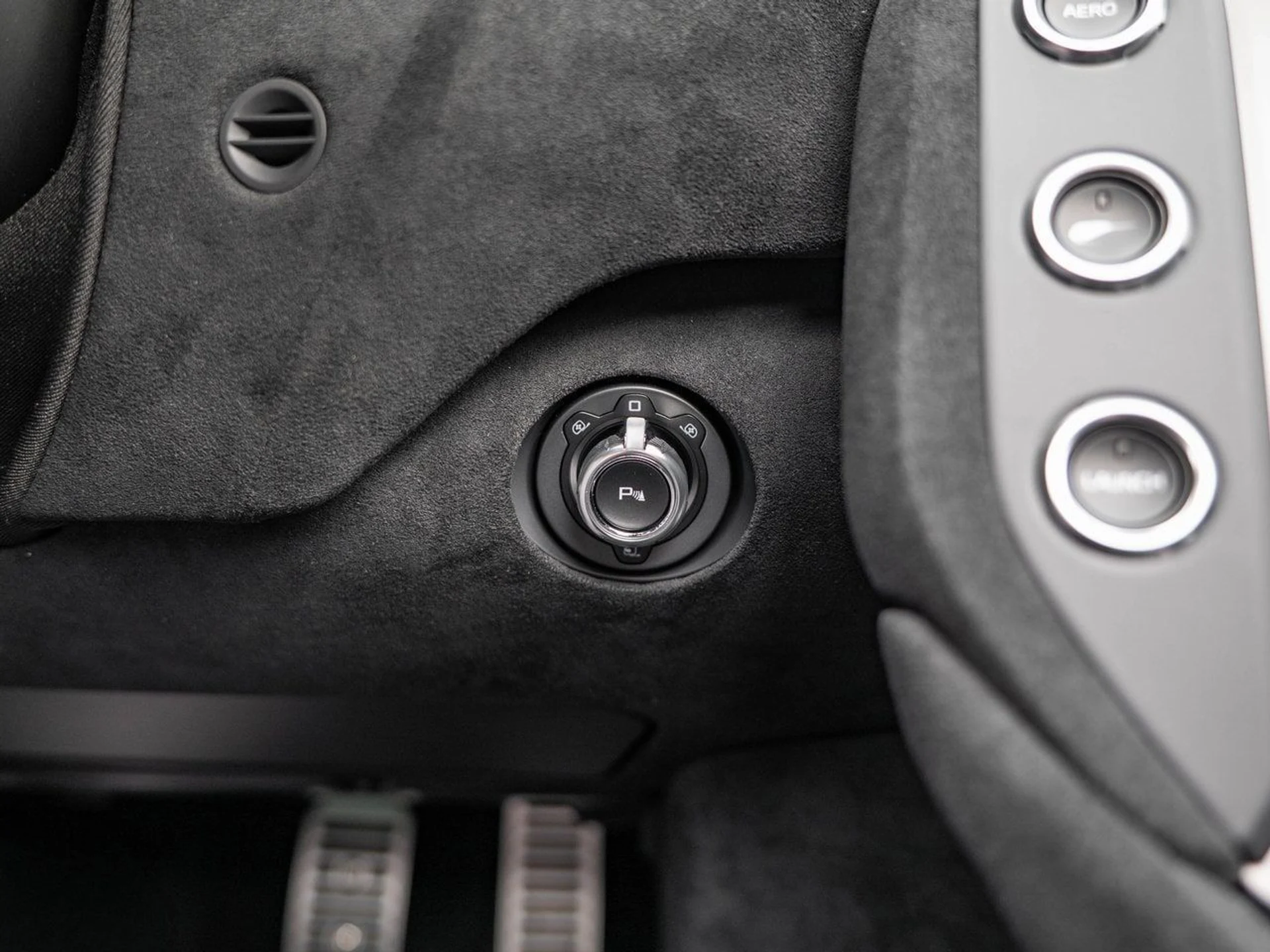 mph014_1013999960_e3ff414bec0212dcd2ed03a08686808fx_955f936bf1