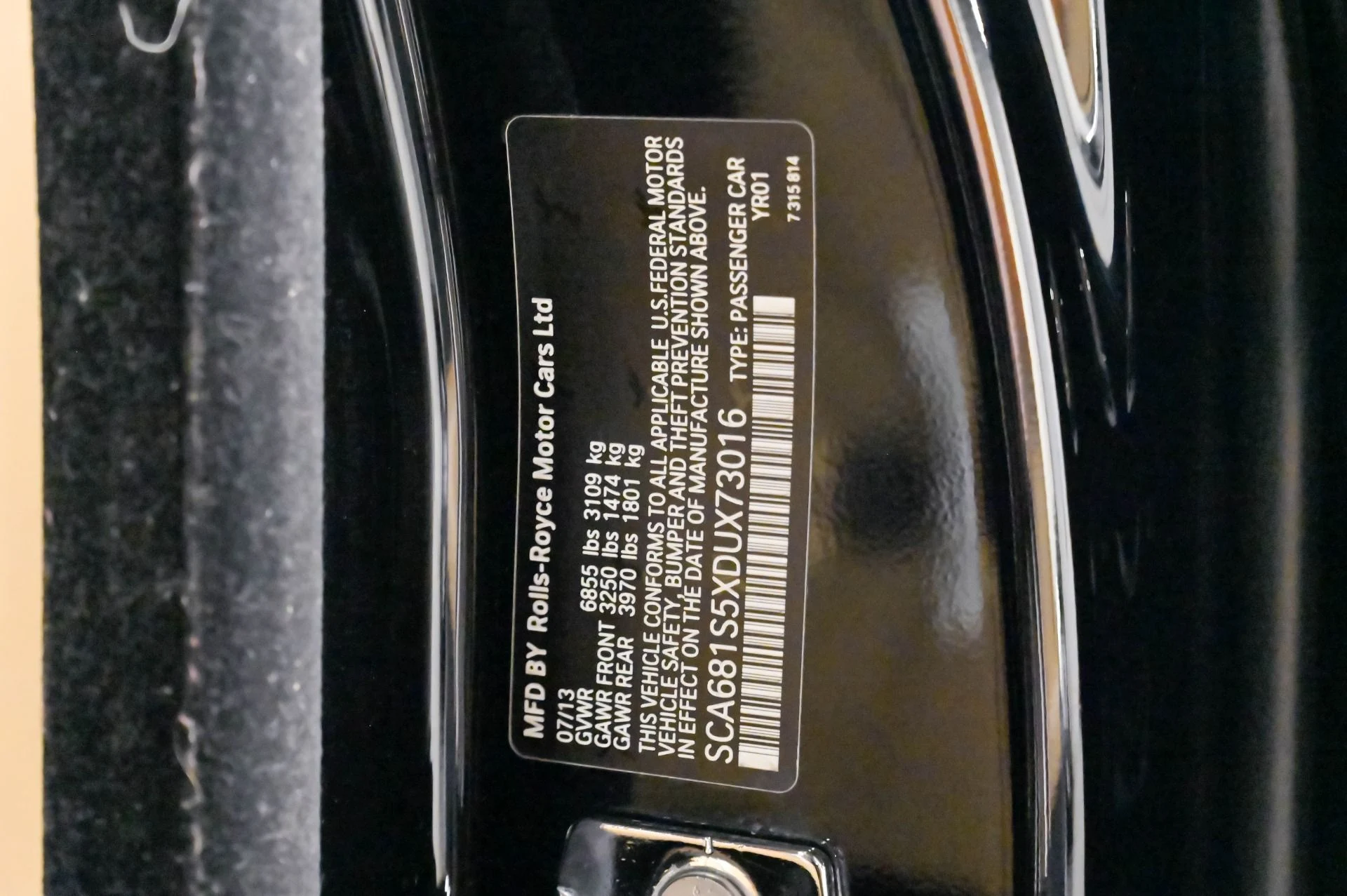 mph014_1014991540_Used_2013_Rolls_Royce_Phantom_Base_1780949788_a8a3253cf2