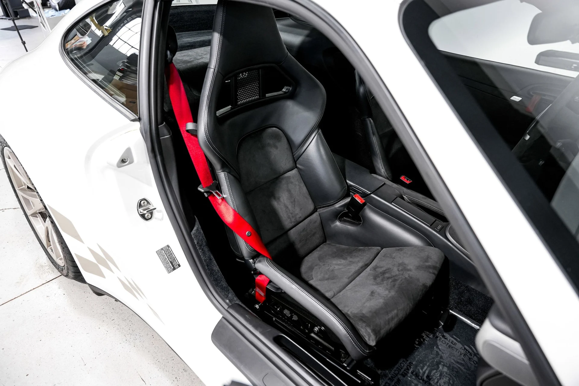 mph014_1015001410_3eace7677b3aa66d8b887e215894c22ax_144e27ec2d