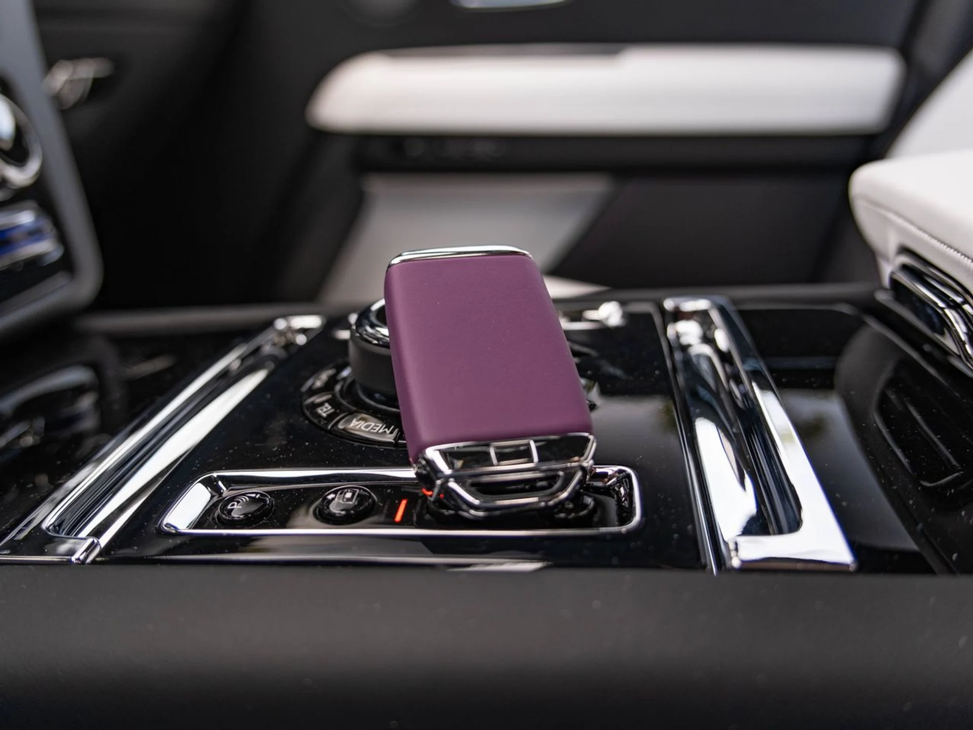 mph014_1017361848_65681314c3f443f9aeb5d7bb08b6aefex_0d042b6a20