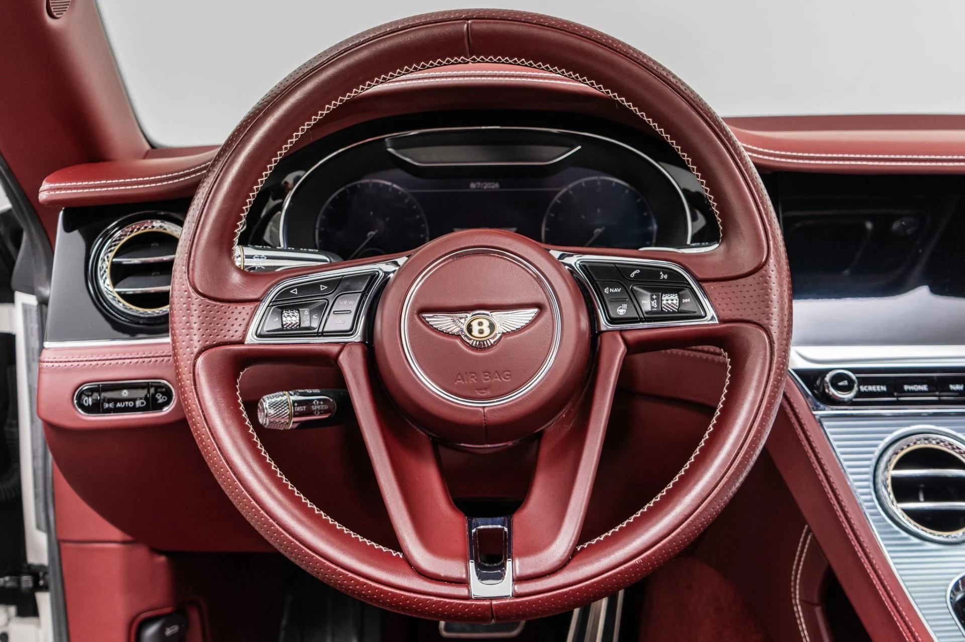 mph014_1018361695_Used_2020_Bentley_Continental_GTC_V8_Mulliner_Front_Seat_Comfort_Specifications_Naim_Audio_1786125388_4540de4533