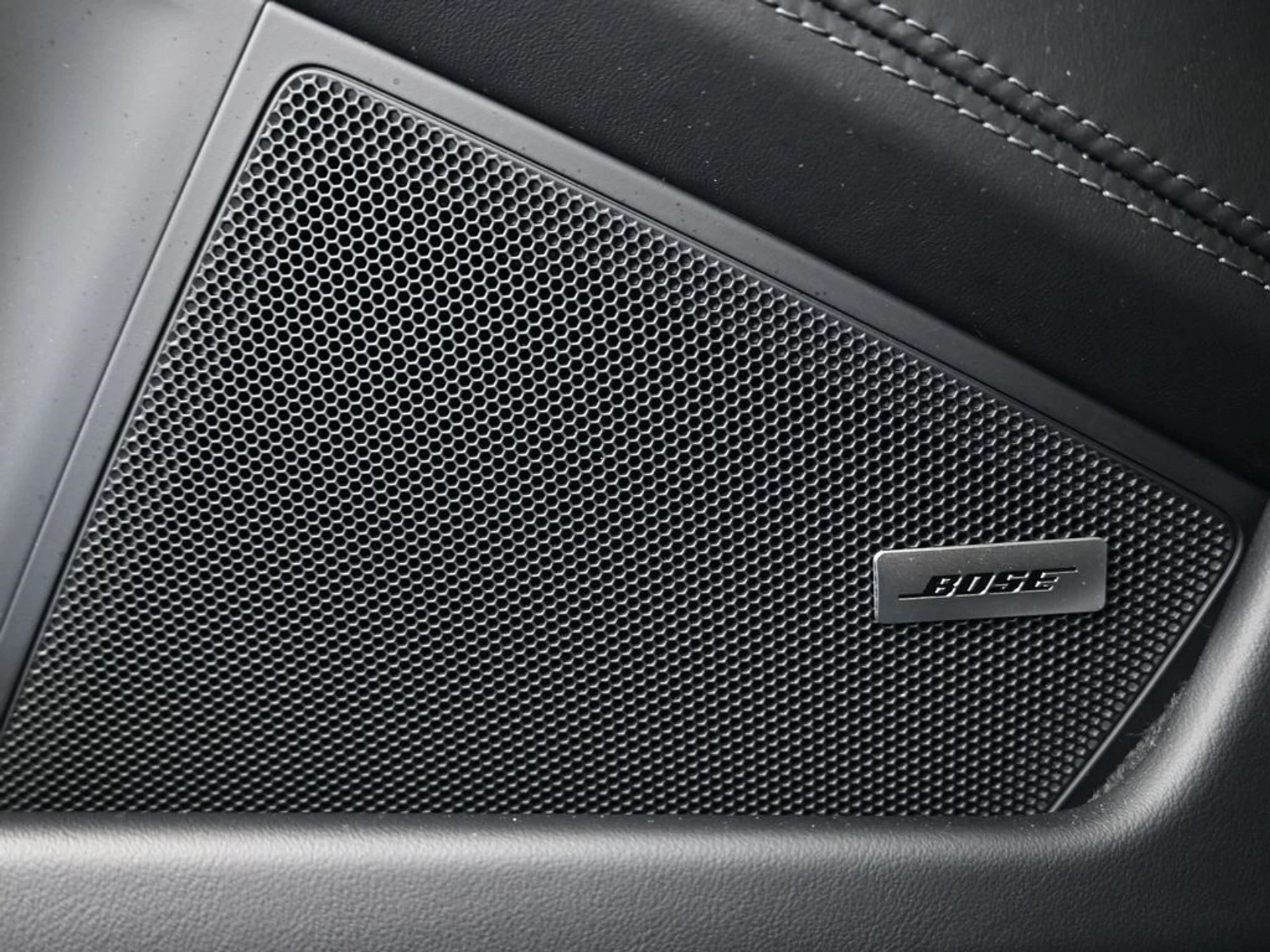 mph014_1020550577_4d977e8d9237f1ff2057b6ecd317d49ax_7974fa55dd