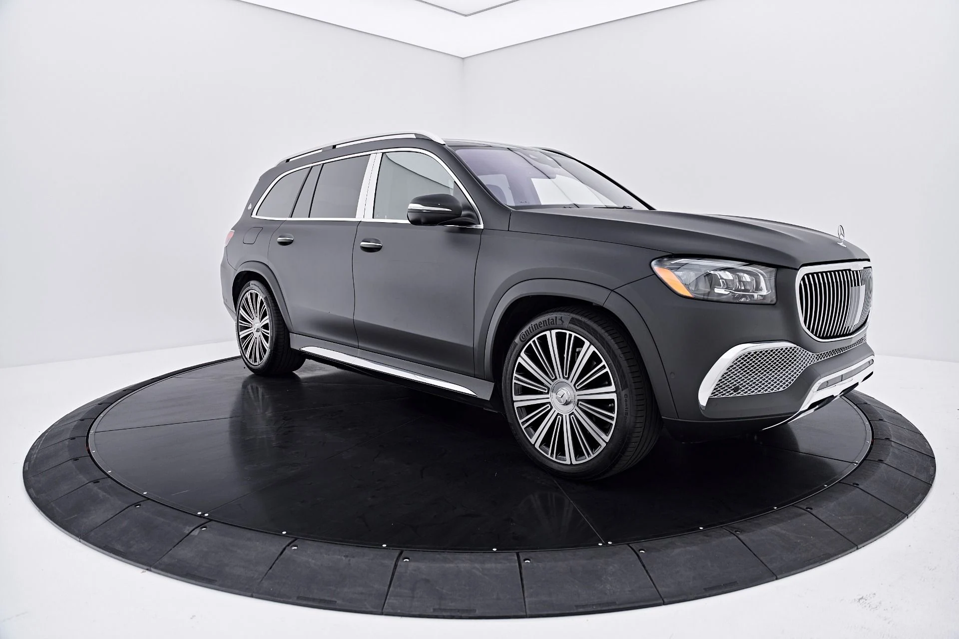 mph014_1020868405_Used_2023_Mercedes_Benz_GLS_Maybach_GLS_600_1788558528_5268f0da6a